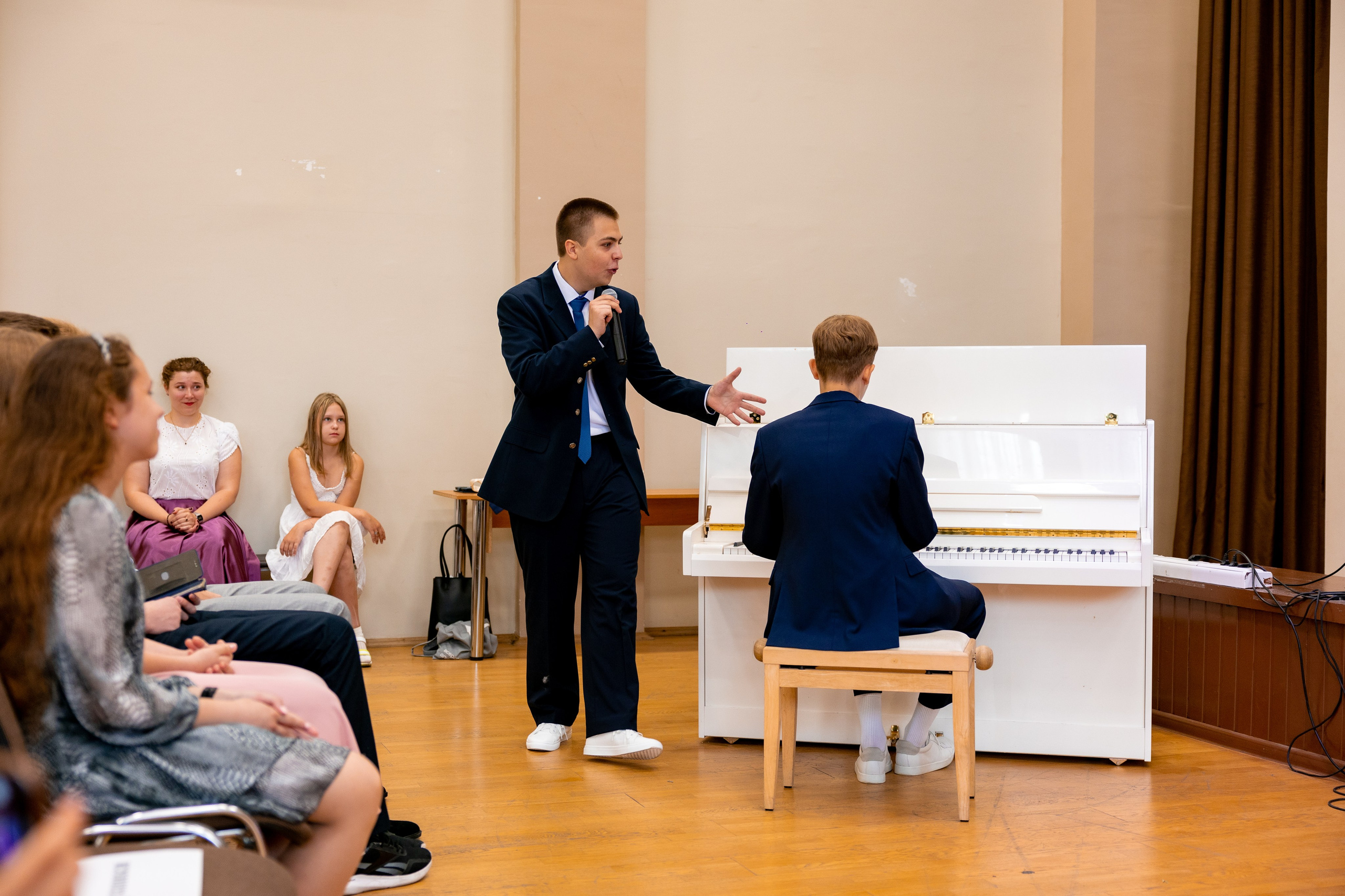 Выпускной школа. Дарья Бухреева — фотограф, видеограф и фототерапевт. Москва и мир