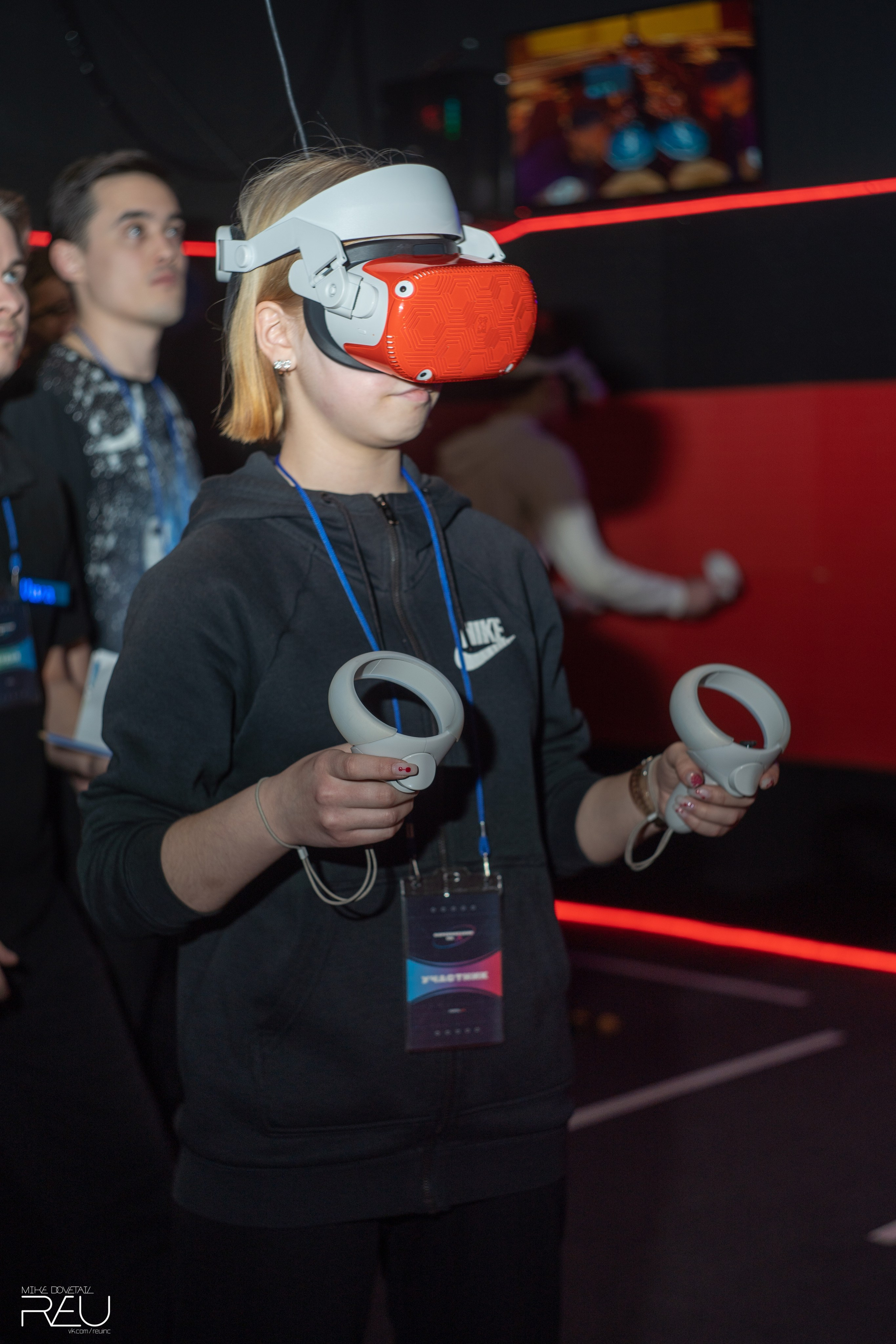 ТУРНИР ПО VR. Mike Dovetail | Портретный и репортажный фотограф