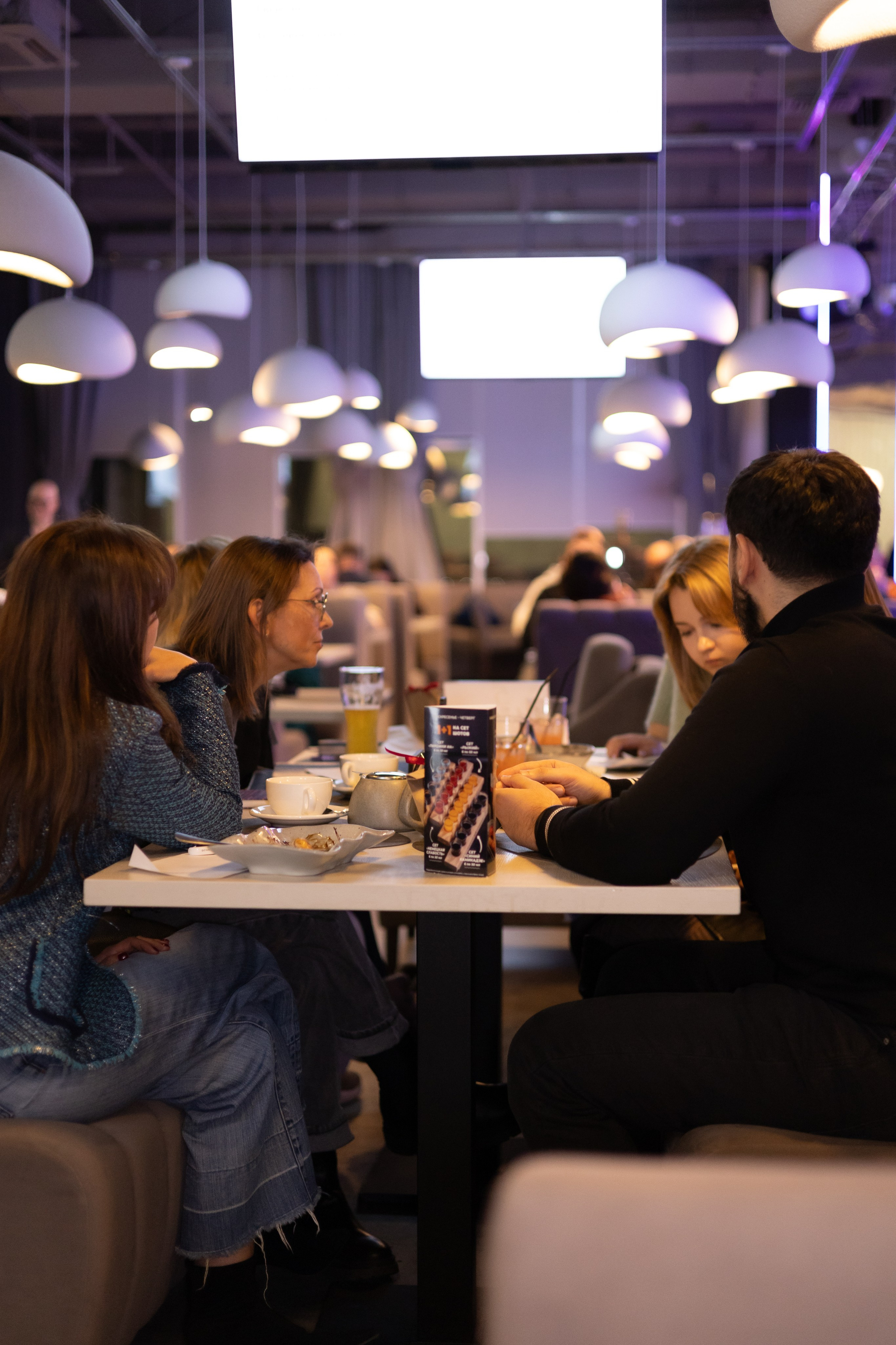 13ая BIZ QUIZ: деловая игра | Красноярск. Фотограф Красноярск съемки лавстори, фотосессия в студии, портретная съемка, творческие фотосессии