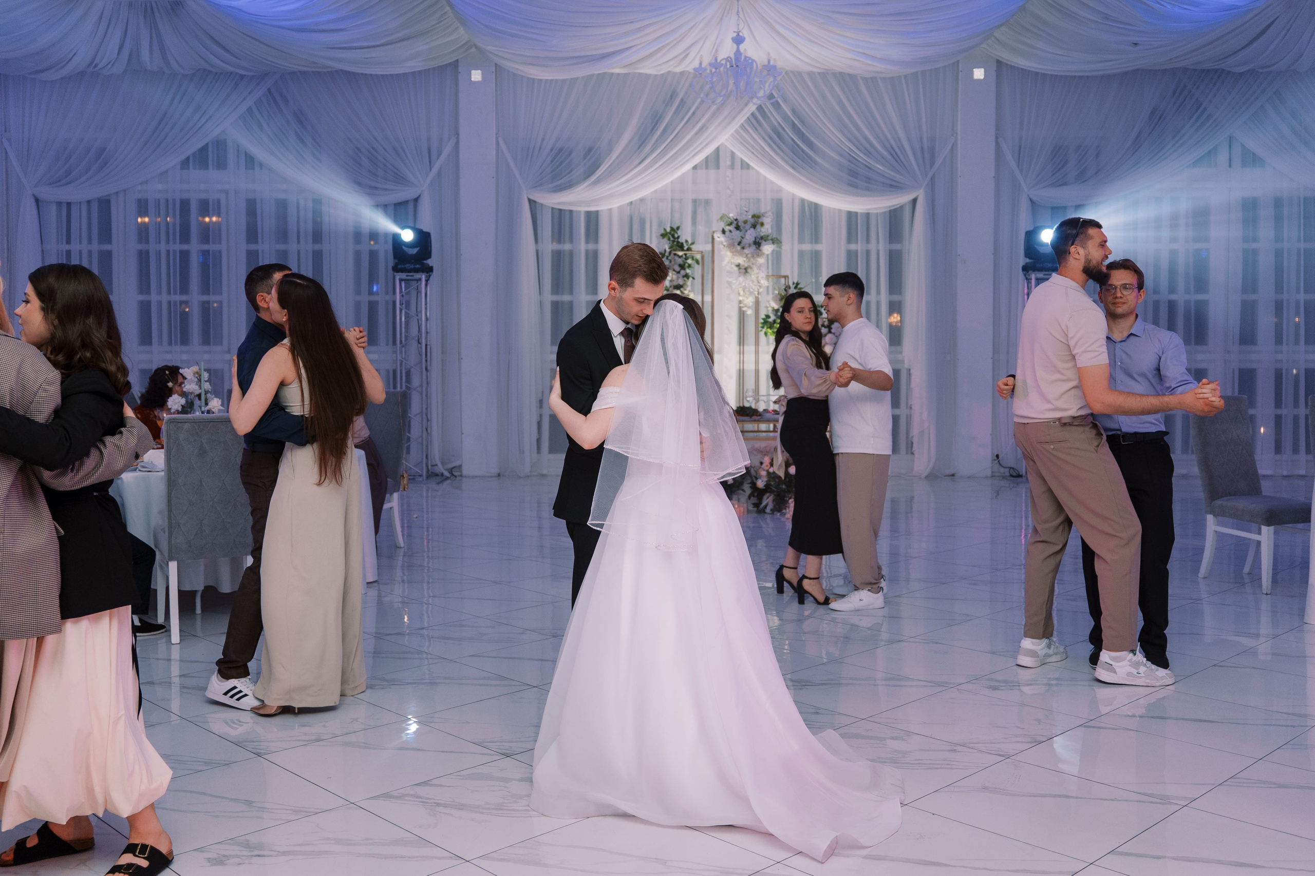 Свадьба Сергея и Дианы в ресторане «Загородный клуб Голицын»