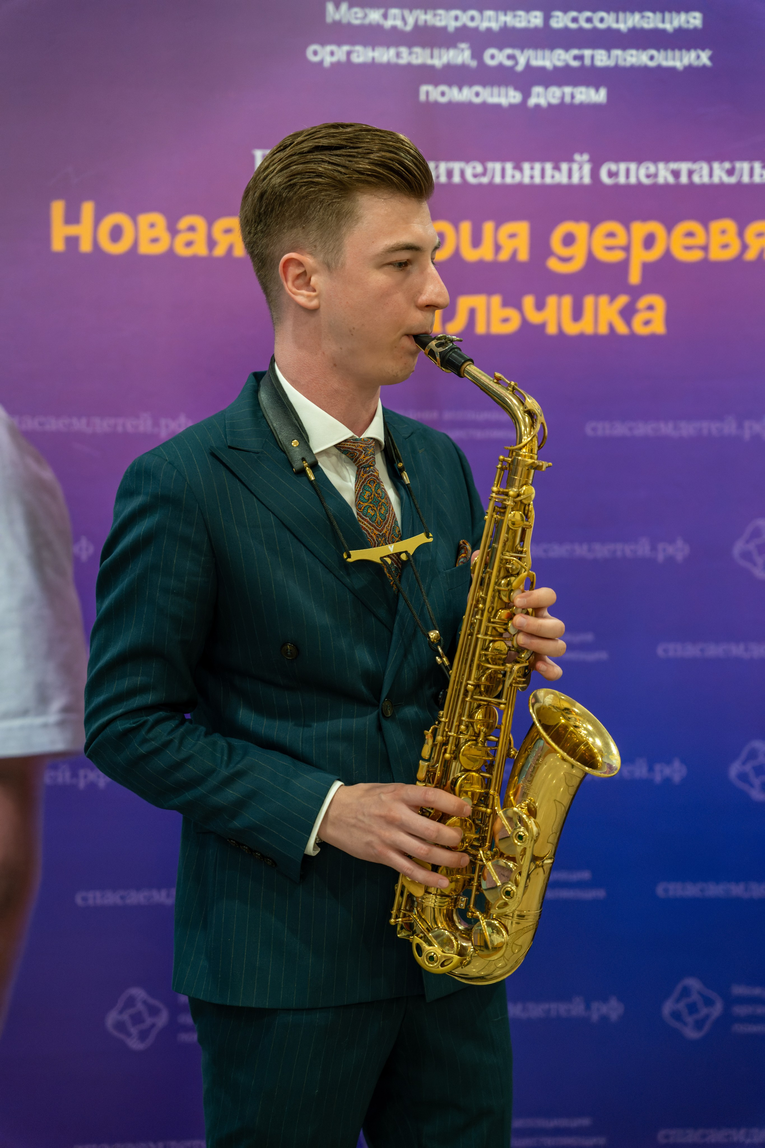 Съёмка благотворительного спектакля «Новая история деревянного мальчика». «Студия DRONAVT`s» — видеосъёмка и фотография г. Москва