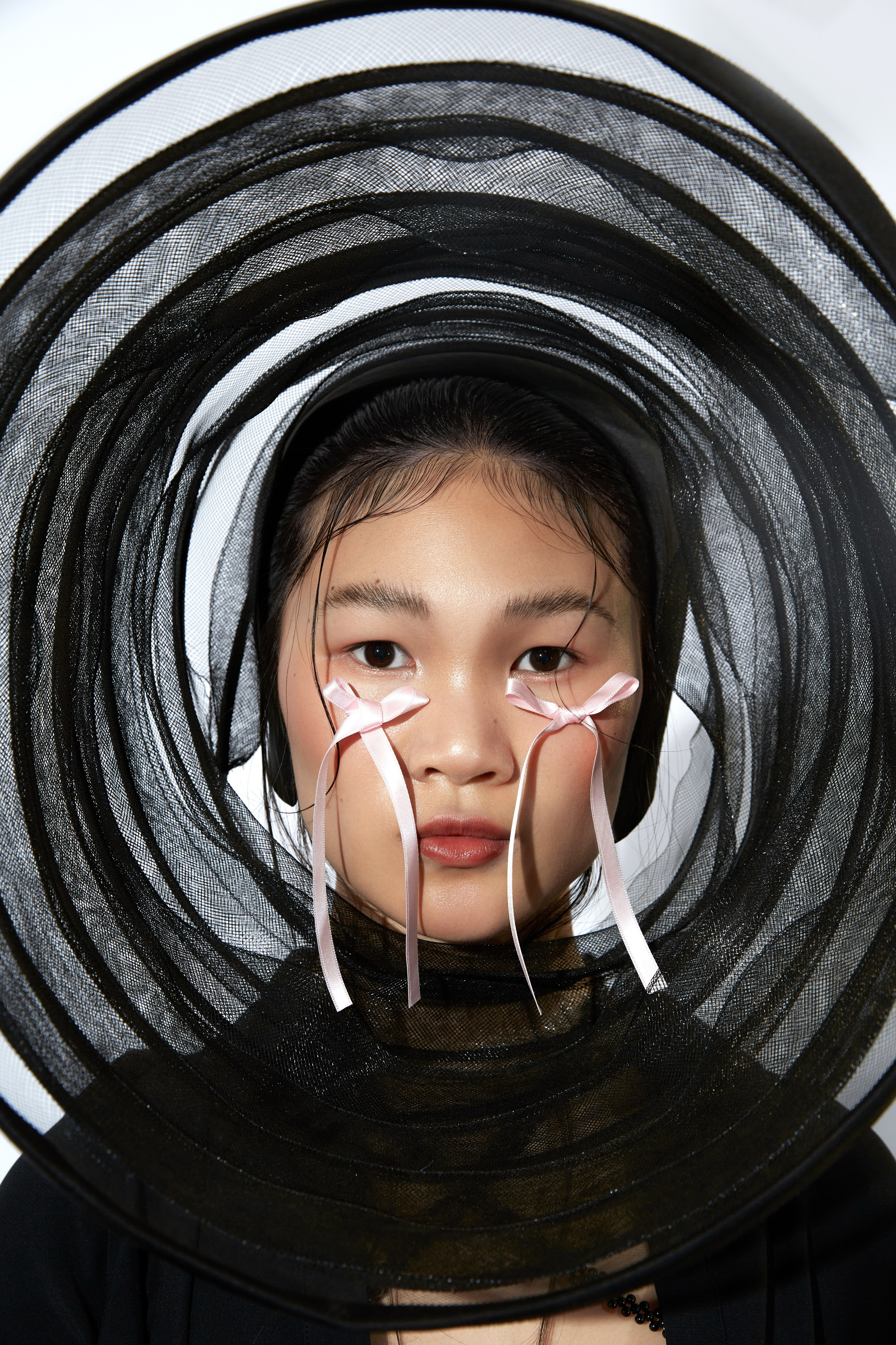 Tmrw mag. Blossom Odysseey. Предметный фотограф в Краснодаре| Женя Елгина