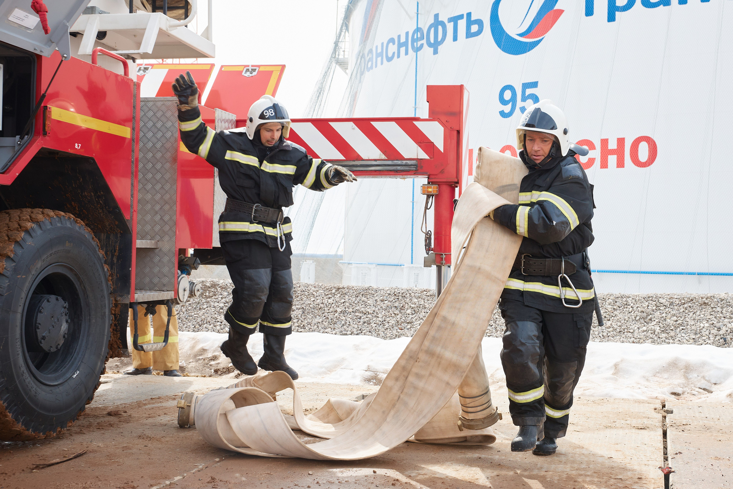 Учения по пожарной безопасности. Мое имя Раиль. Я репортажный фотограф в Казани, так же мой любимый жанр — свадебный фотограф