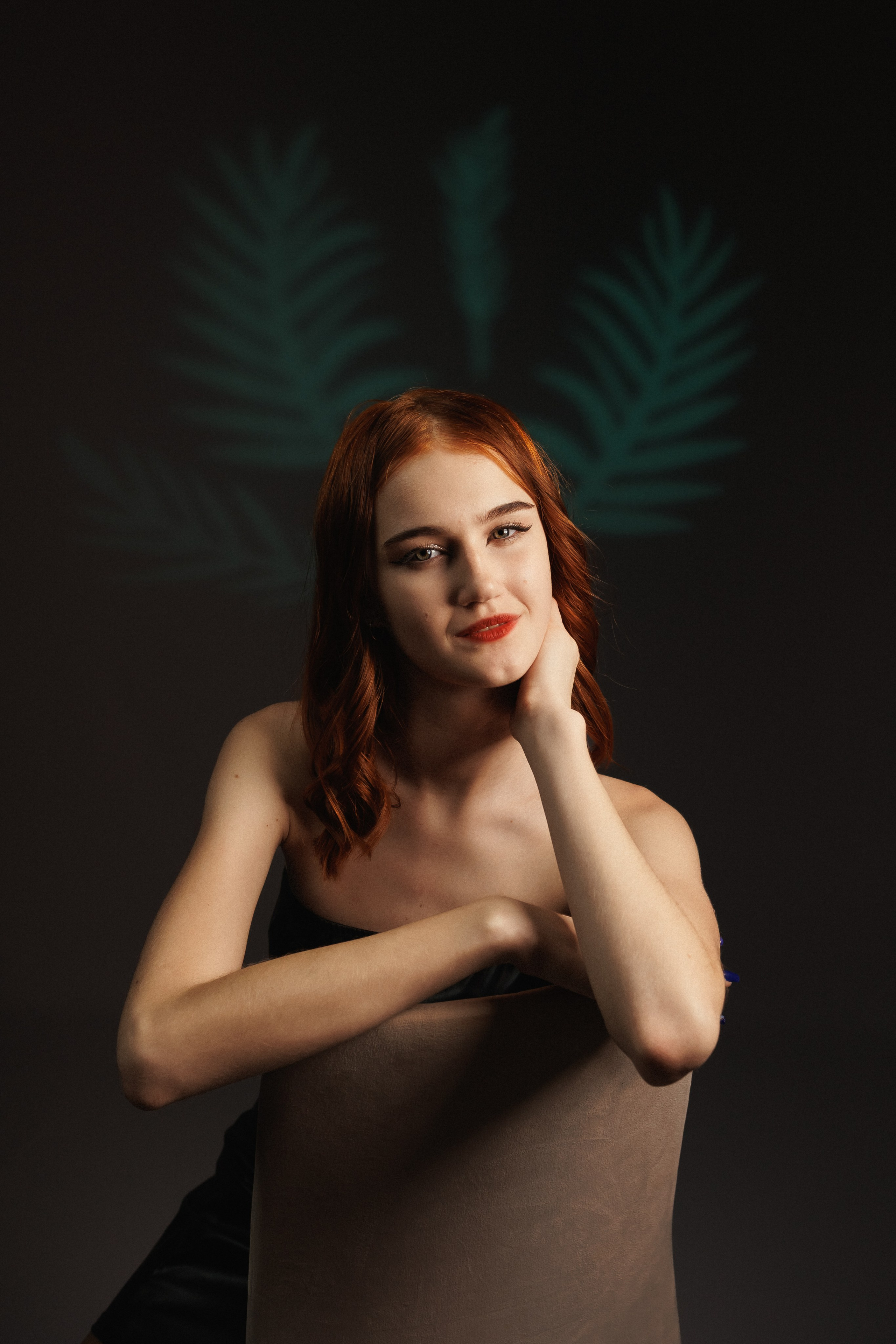 Подростковая фотосессия к дню рождения. Детский семейный фотограф в Абинске