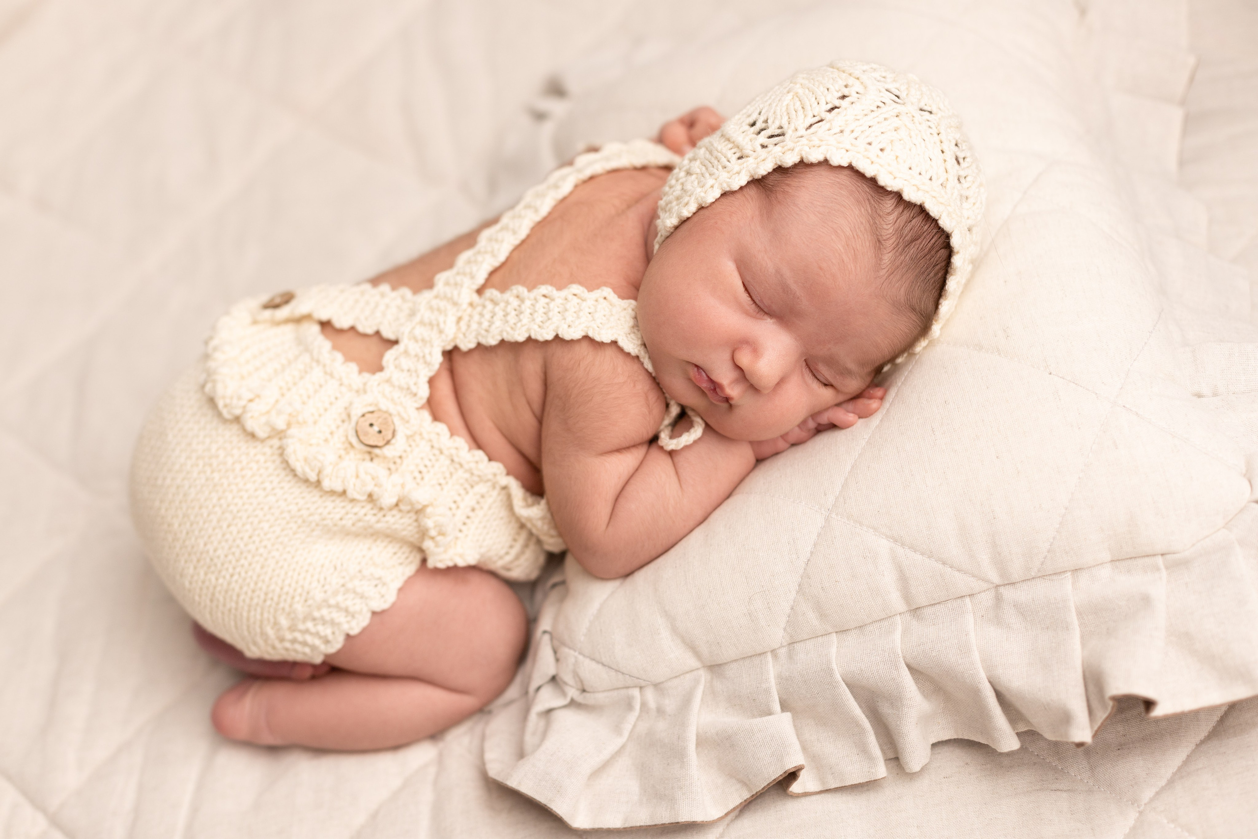 Алиса. Фотограф новорожденных в г. Оренбурге Екатерина Козлова