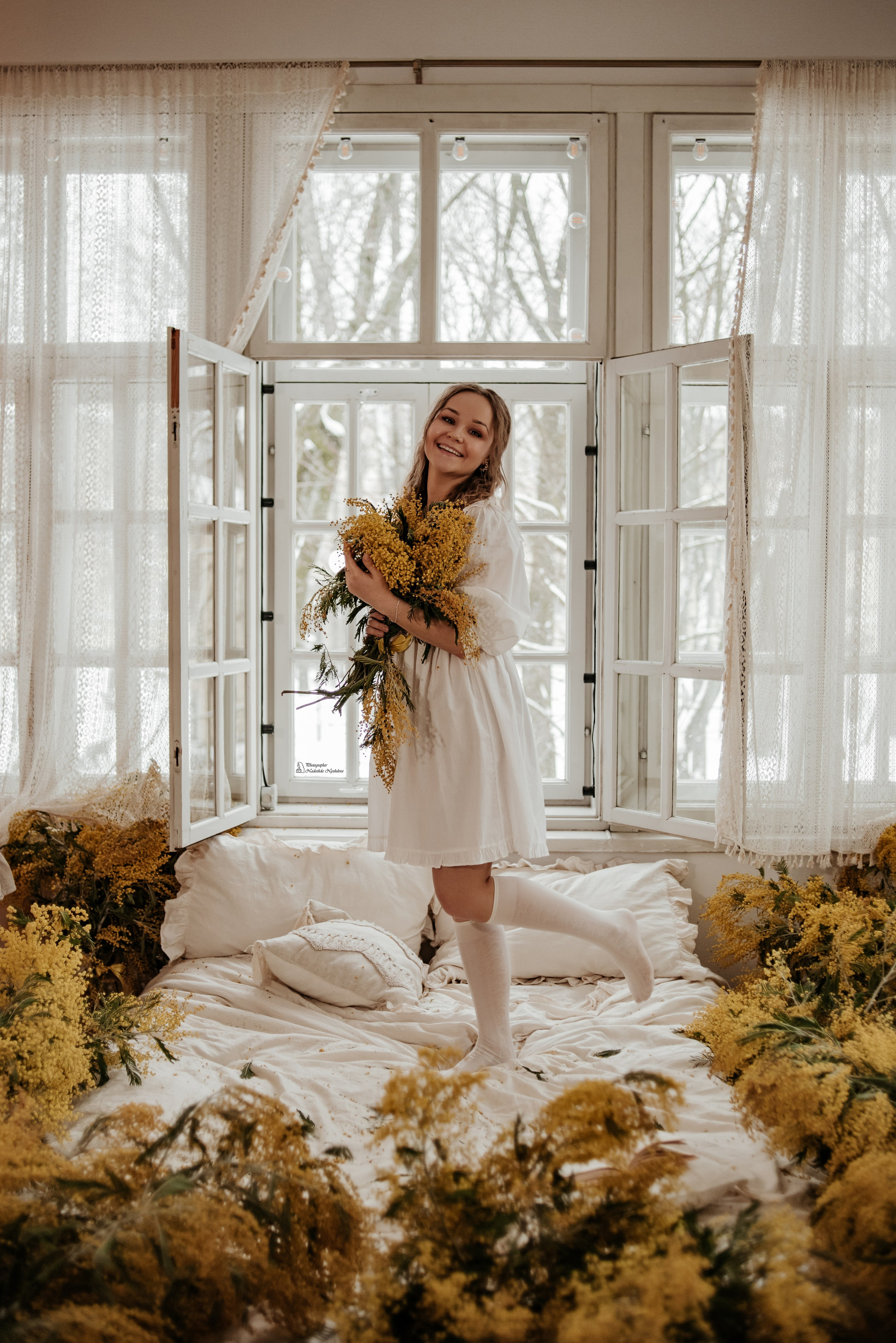 Фотограф: https://vk.com/capella.photo Модель: https://vk.com/lanasakuraa Организатор: https://vk.com/creative_photoday Место: https://vk.com/balcone.studio