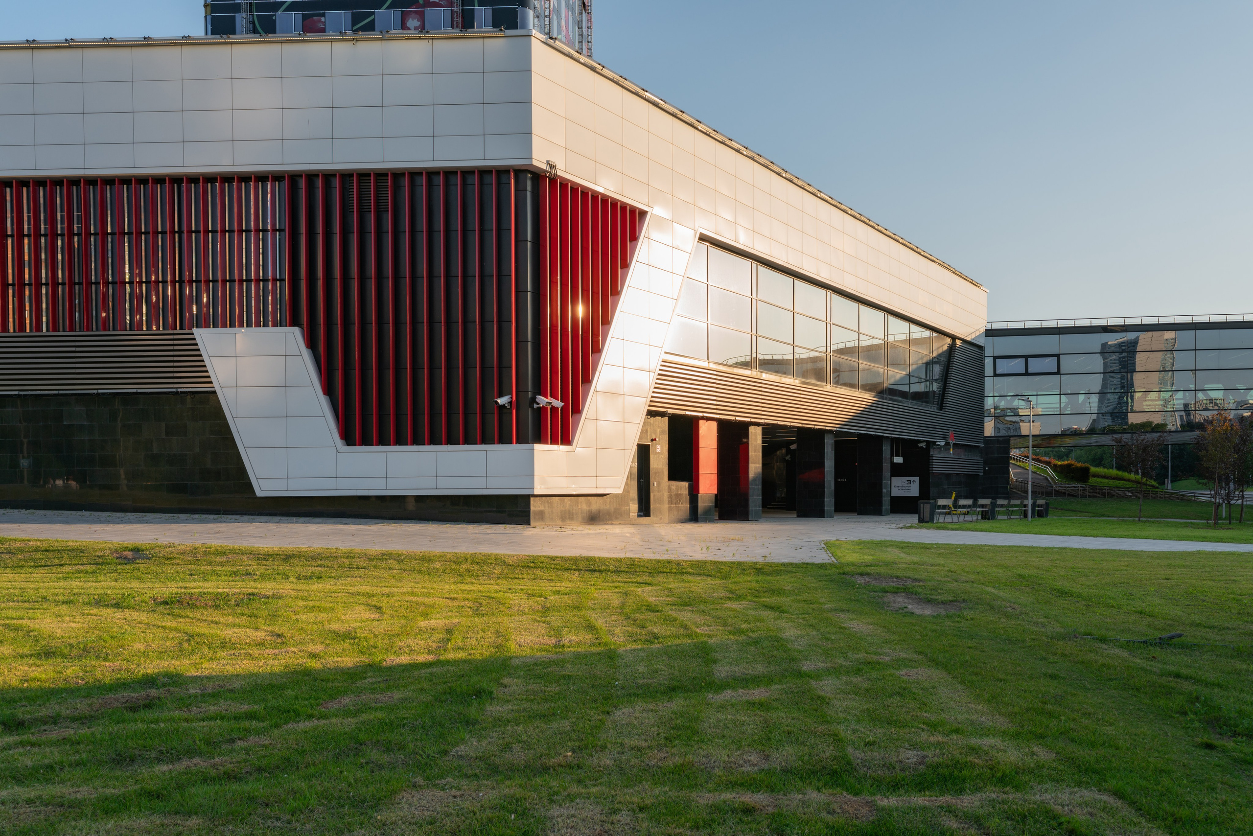 Станция метро БКЛ «Мичуринский проспект»