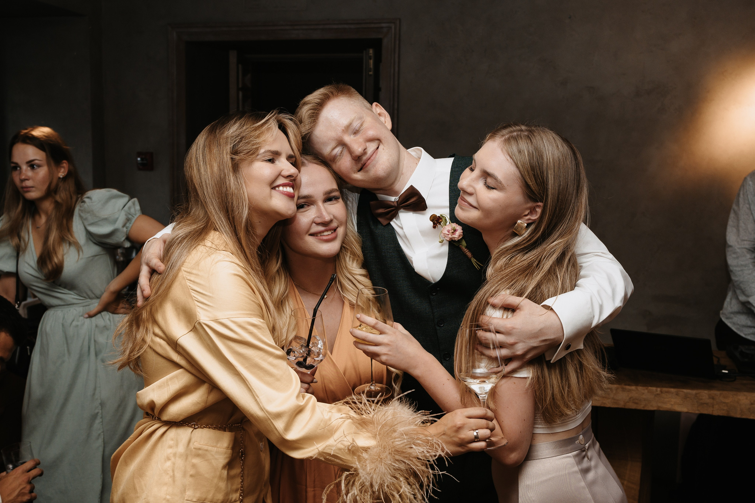 Илья и Ксюша (2024). Свадебный и семейный фотограф в Москве Яна Шувалова