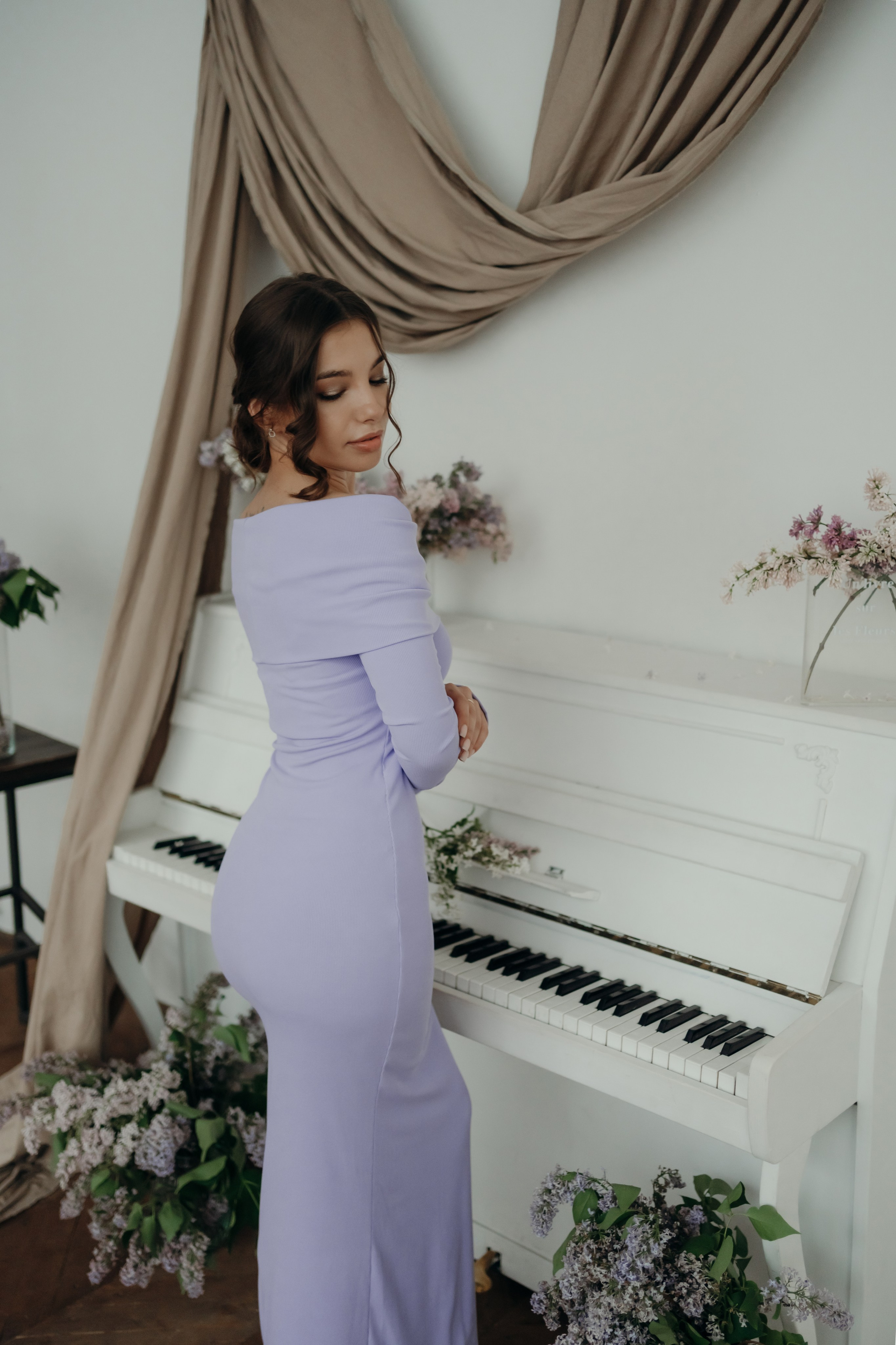 Женская фотосессия в студии в Архангельске. Портретный и свадебный фотограф в Архангельске Елизавета Стрекаловская