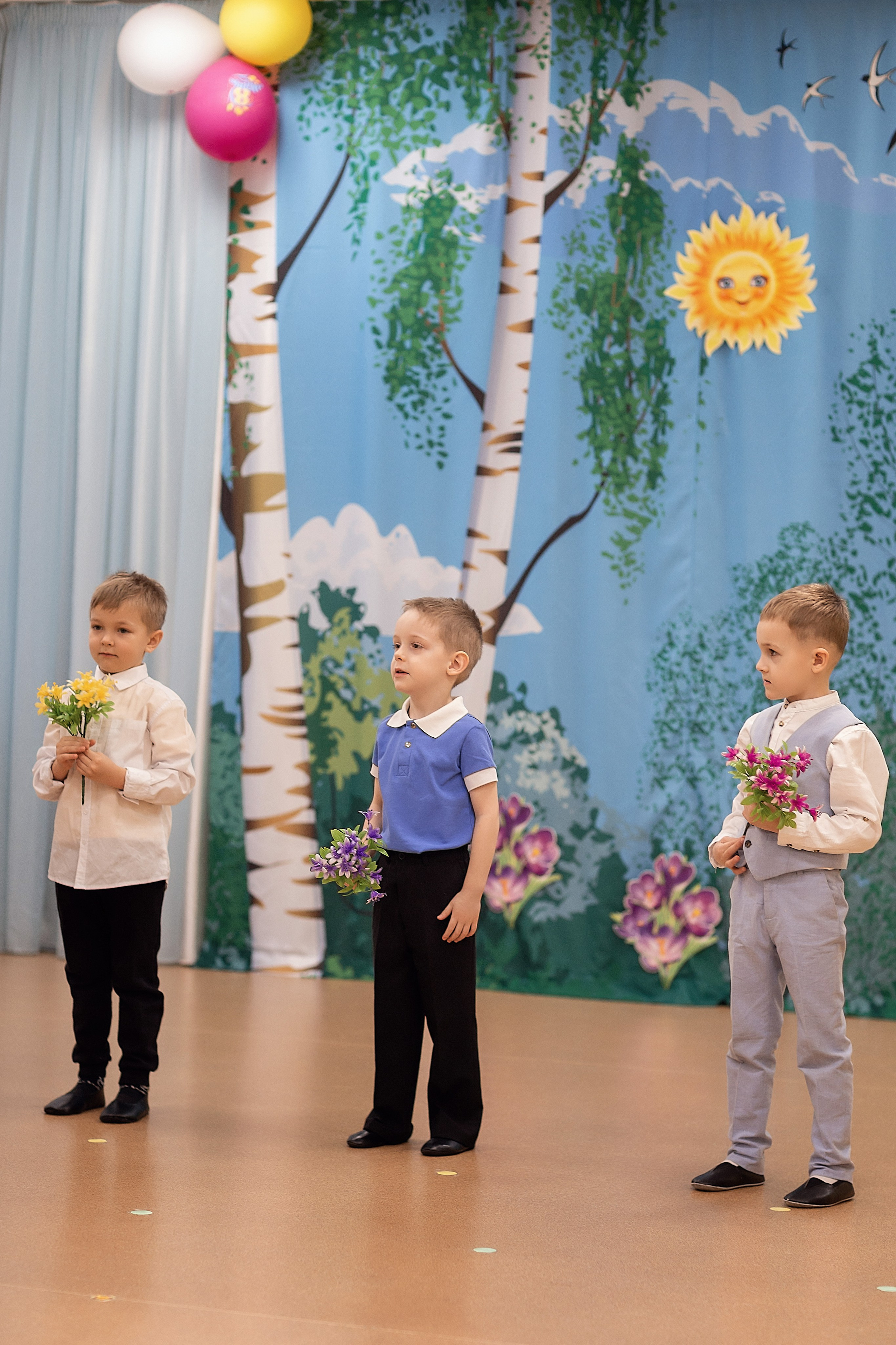 Весенний утренник_старшая группа_2025. Семейный фотограф в Санкт-Петербурге
