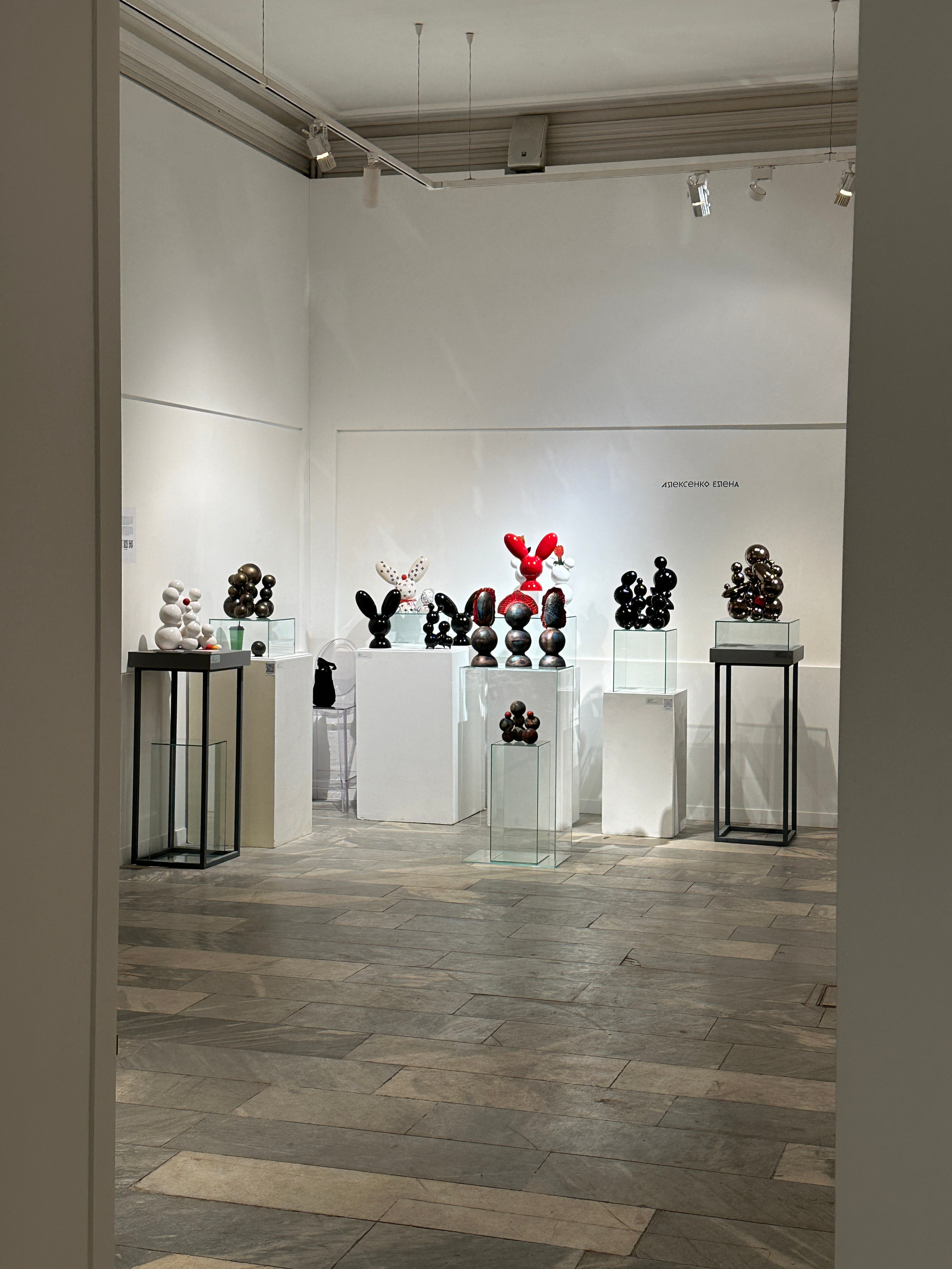 Salon 4ceramics / Всероссийский музей декоративного искусства. Елена Алексенко, художник-керамист. @iguana-ae керамка