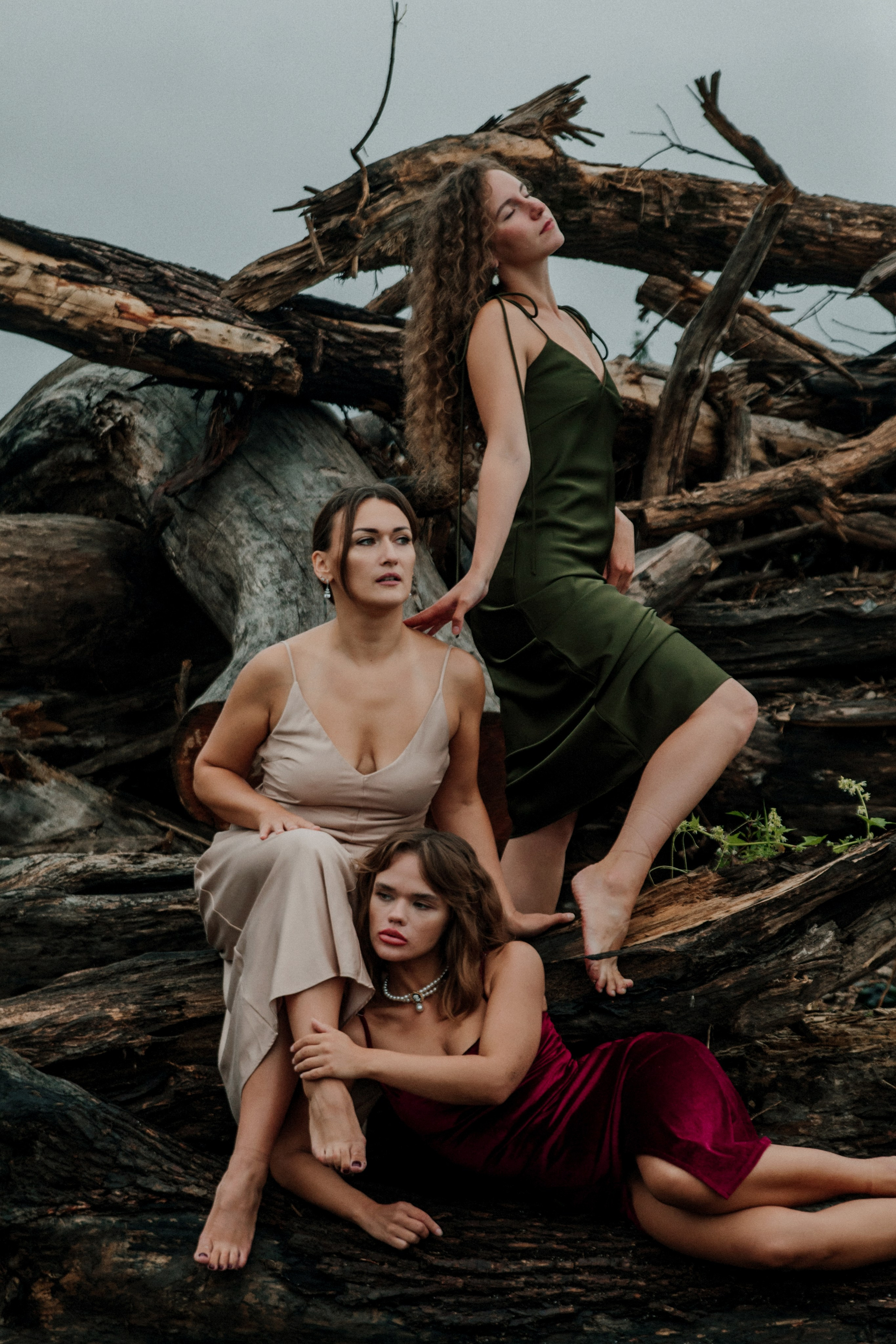 Настя & Оля & Настя. Свадебный и индивидуальный фотограф в Суворове Клюева Мария