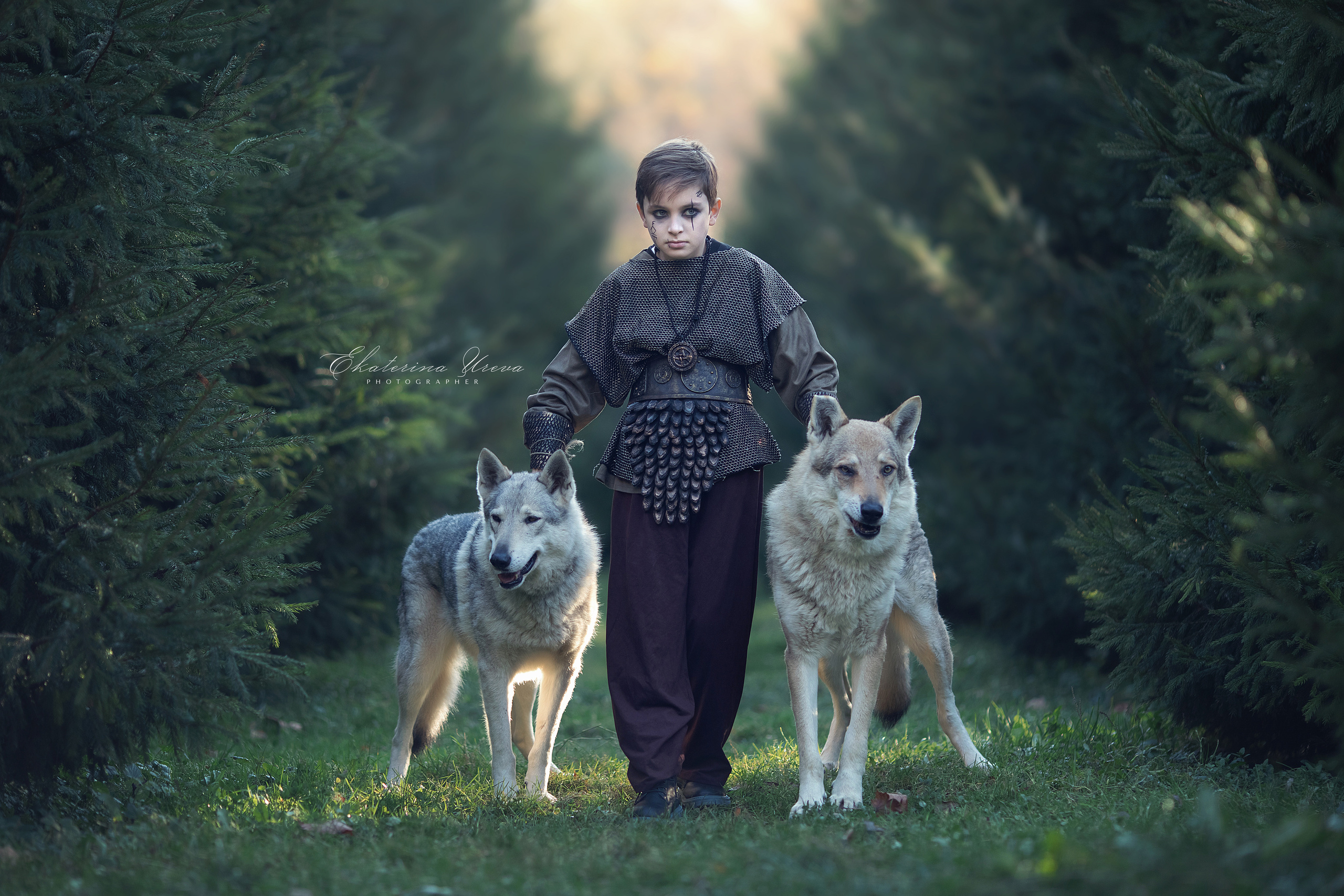 Viking & Wolf. Children’s and family photographer Ekaterina Ureva in Moscow
