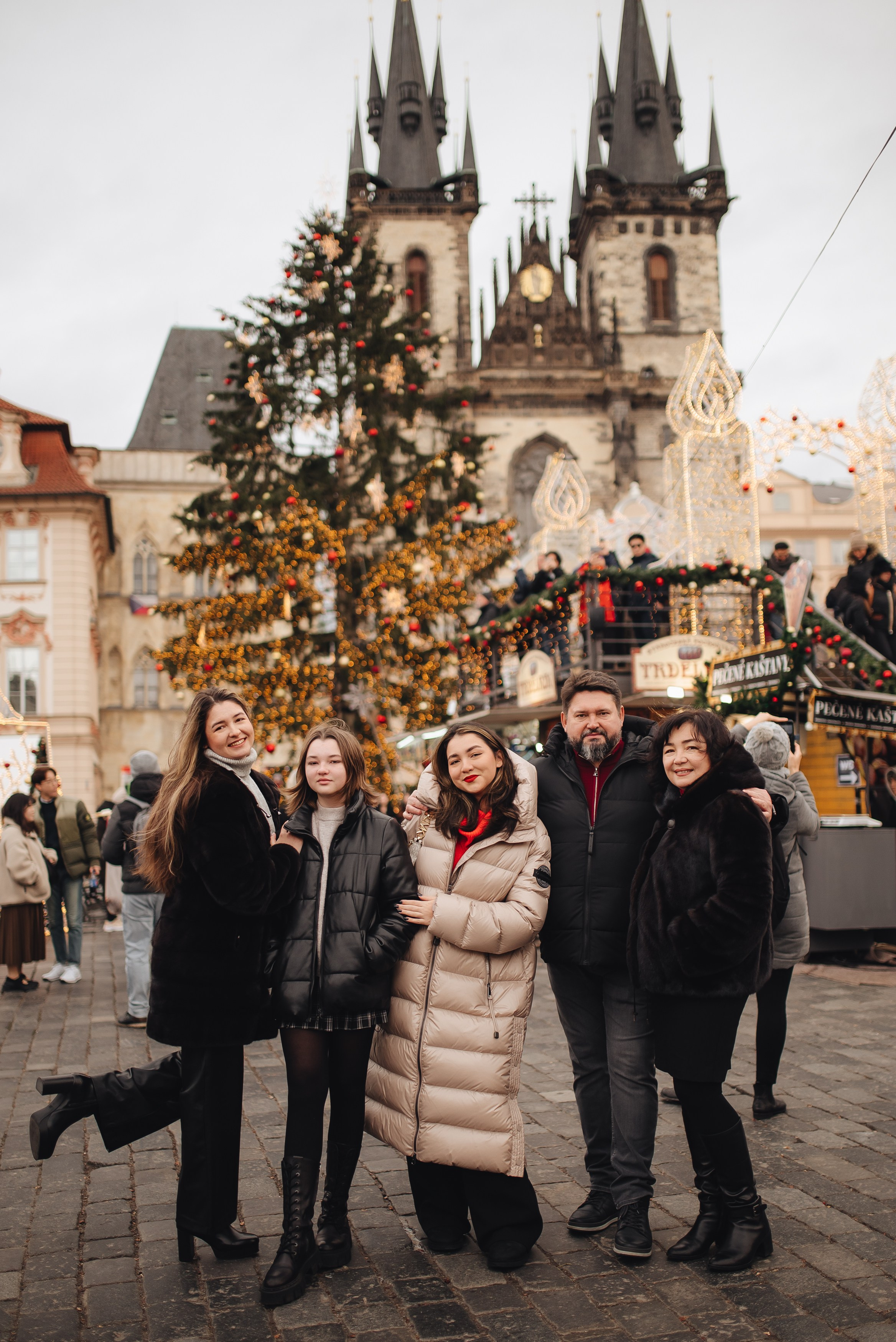 НОВОГОДНИЕ ФОТОСЕССИИ НА ЯРМАРКЕ. Фотограф Прага | Photographer Prague| Фотограф в Праге Яра Куркус