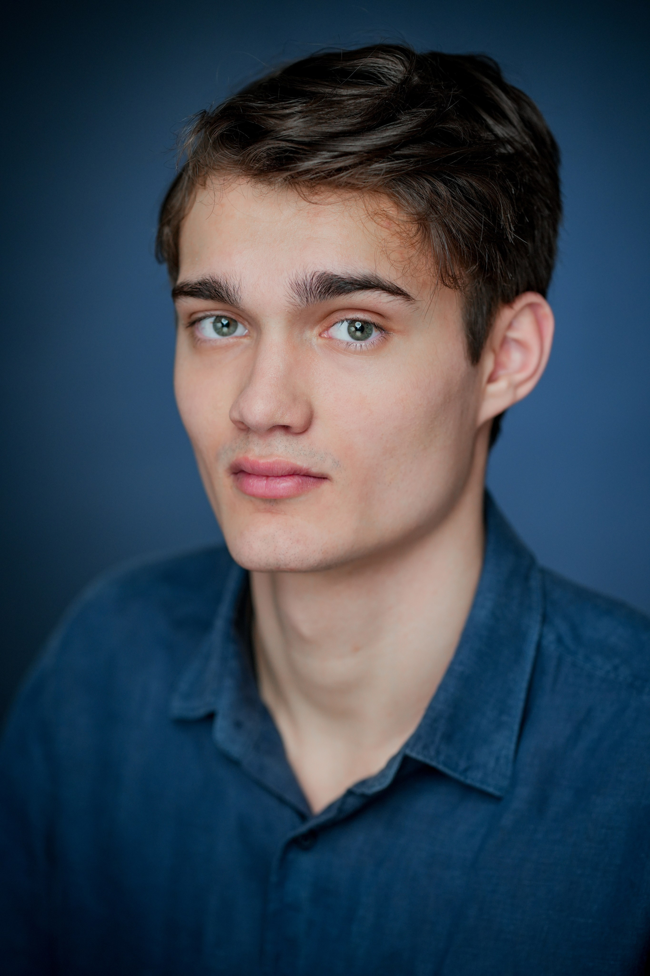 Актёр Максим Дружинин. Портретная съемка в Москве, студийный фотограф Игорь Фомин