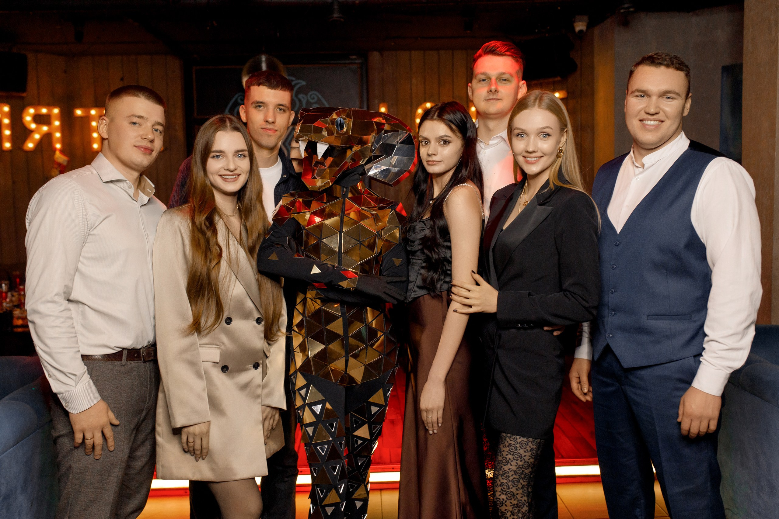 New Year 2025. Мята Спортивная — Кальянная, караоке, бар в Минске