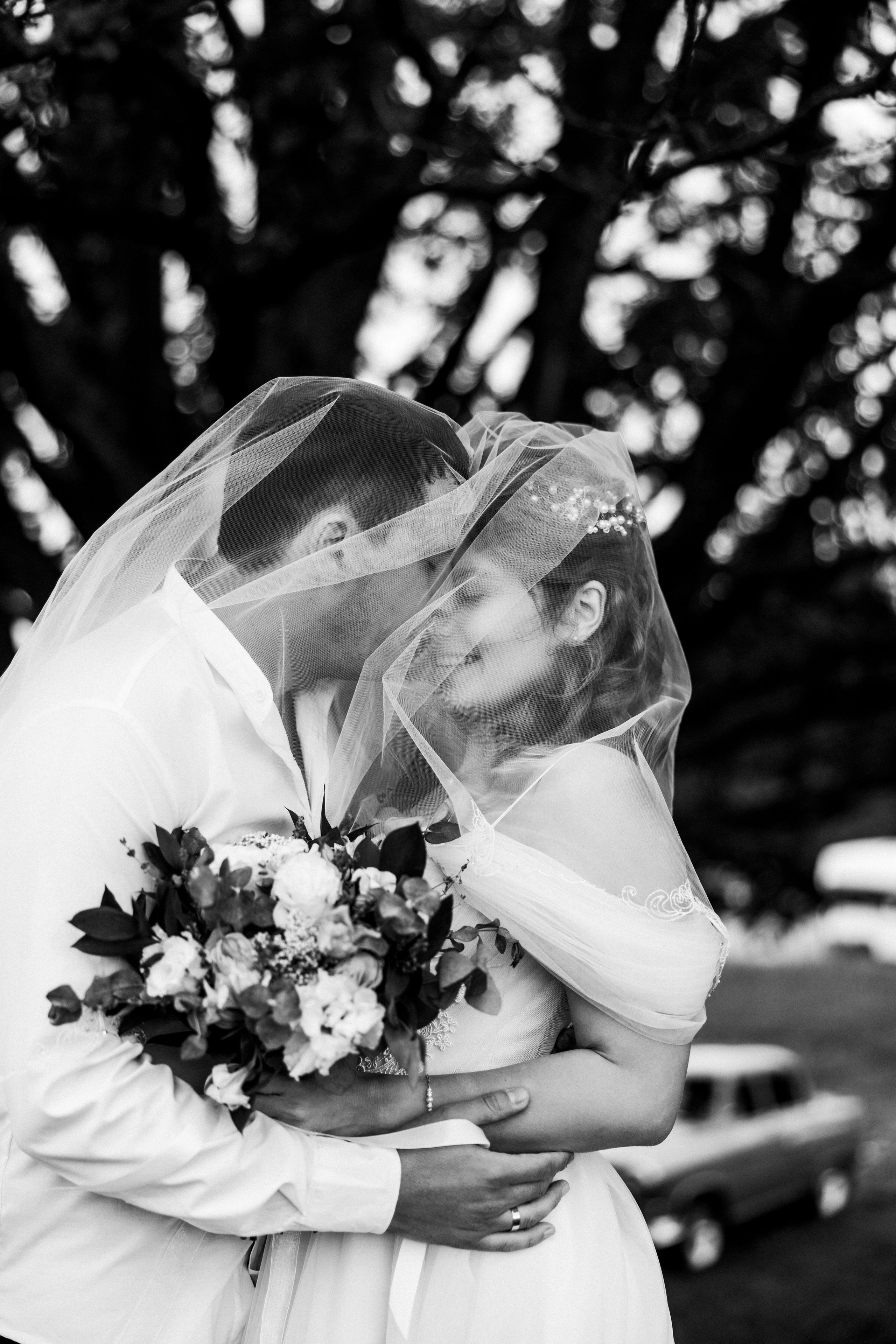 Виталик + Полина. Свадебный фотограф в Смоленске Витя Лысенков