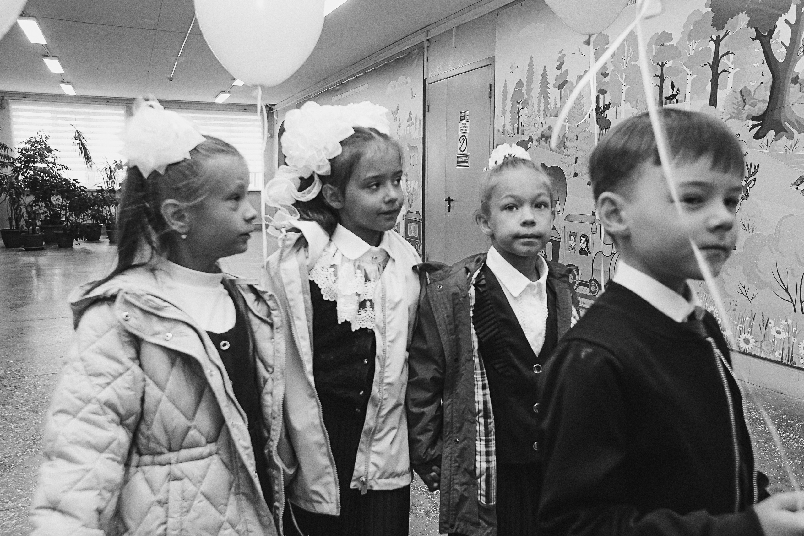 1 сентября линейка+кл час+портреты. Семейный фотограф Тюмень, фотограф на роды Салмина Мария