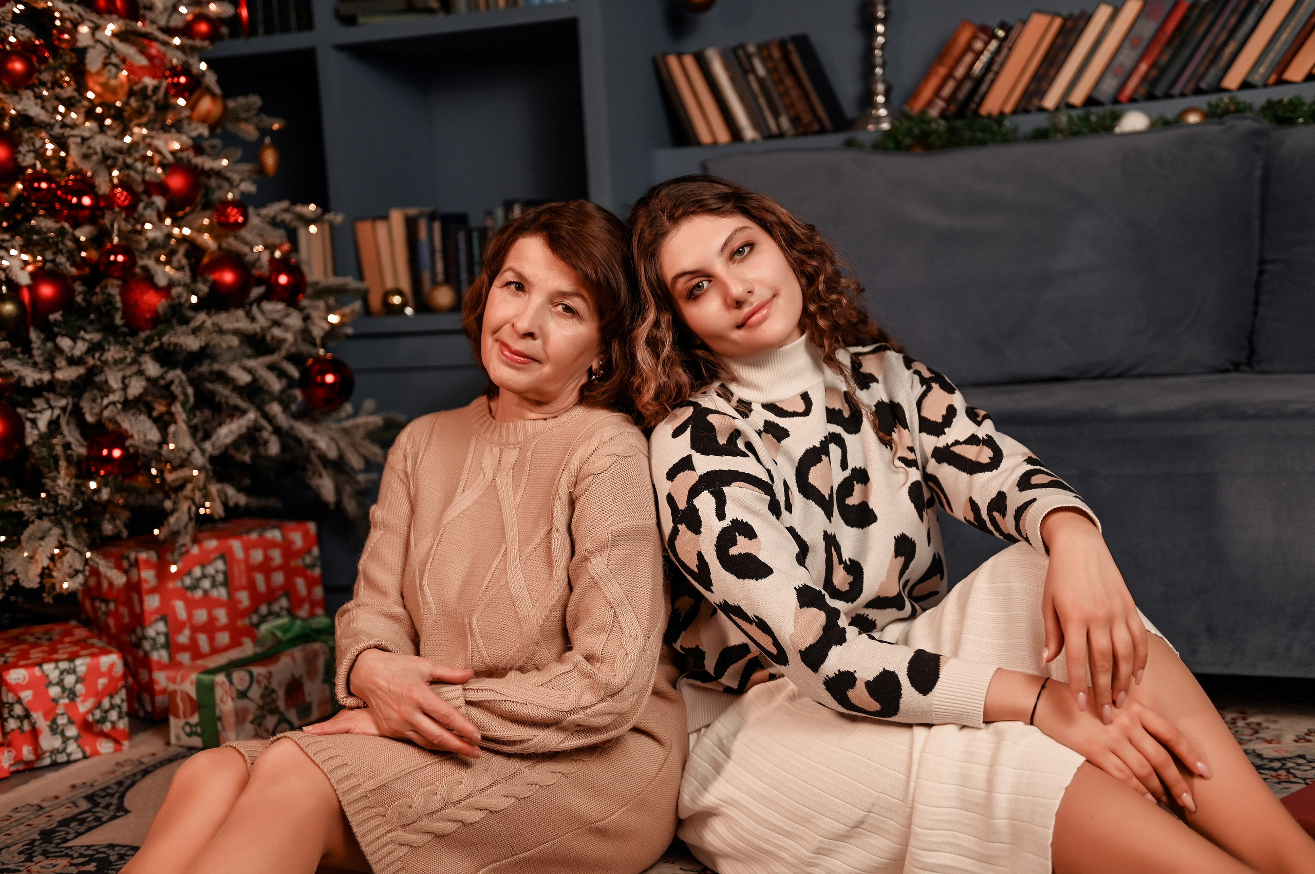 Новогодняя семейная. Свадебный, семейный, детский, контент фотограф в Омске Максим Ильин