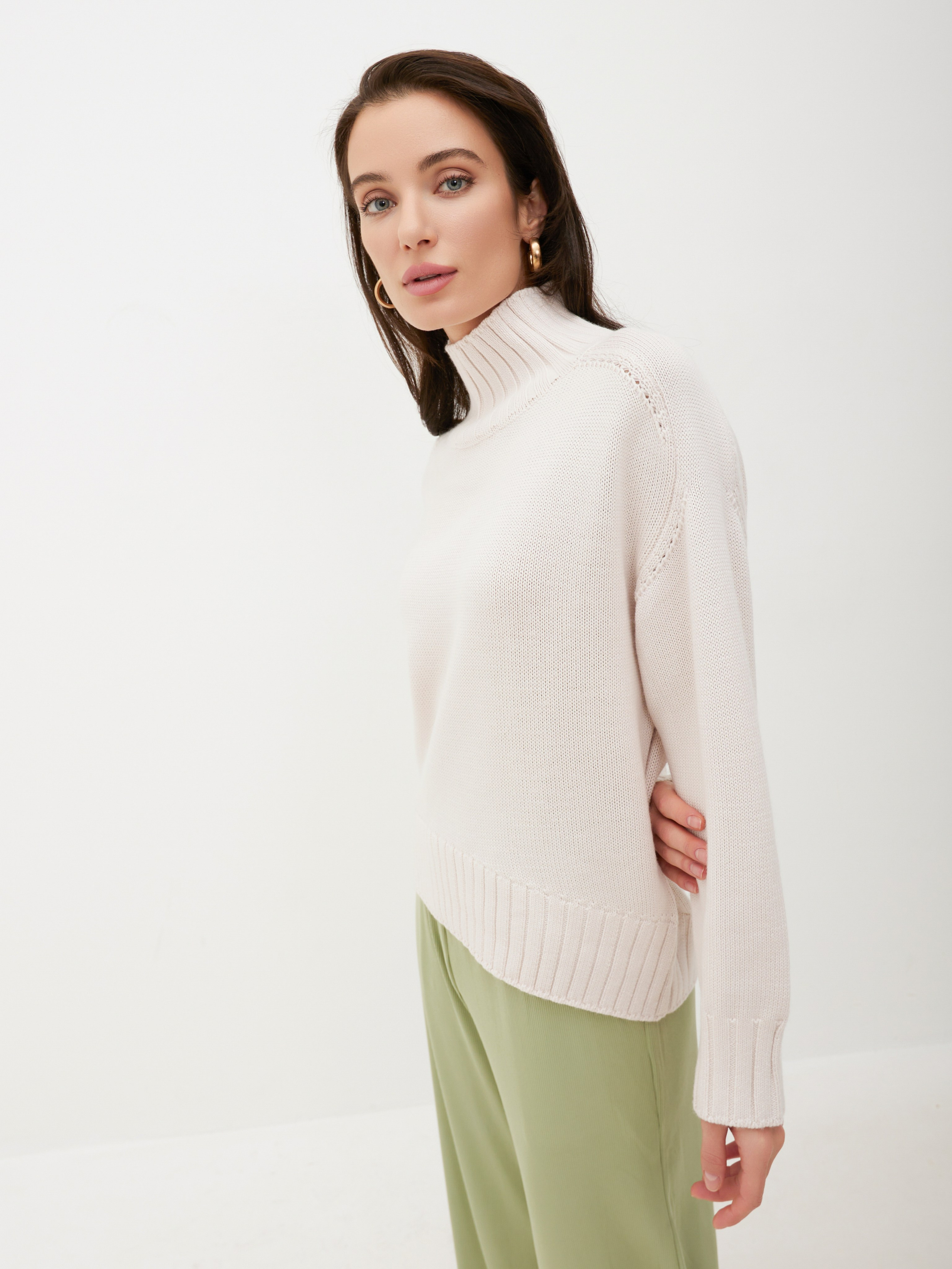 Каталог Лаура. Portfolio ideai-studio