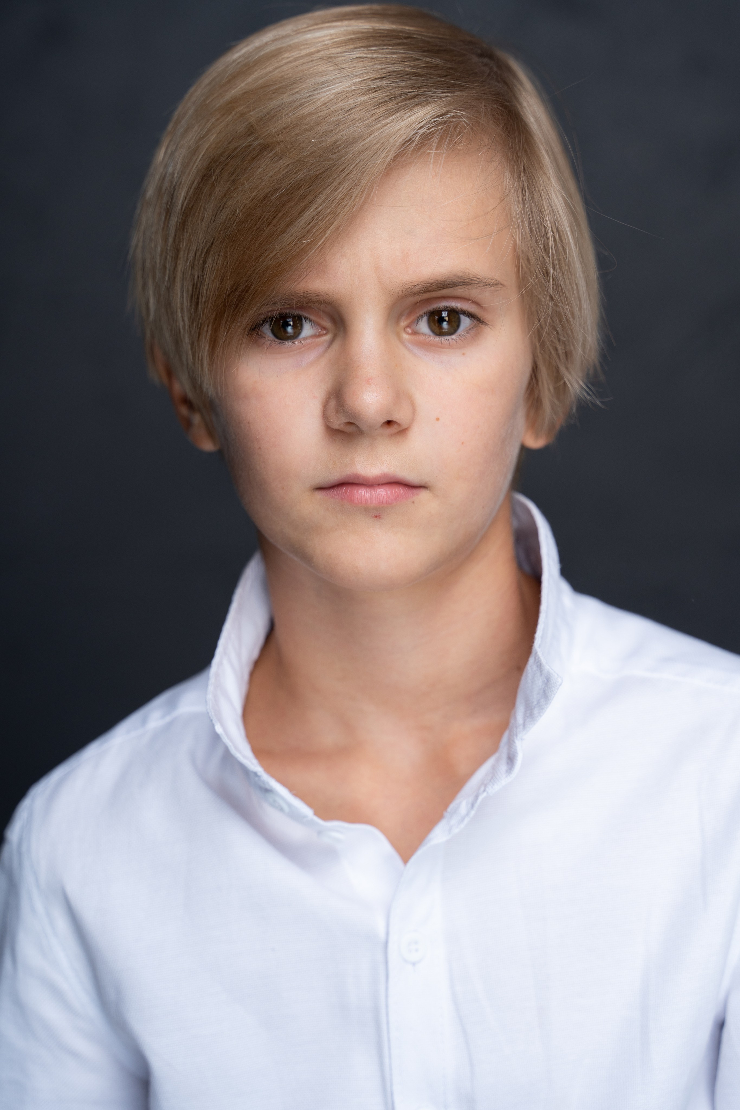 ГЕОРГИЙ. Портретный фотограф. Актёрское портфолио