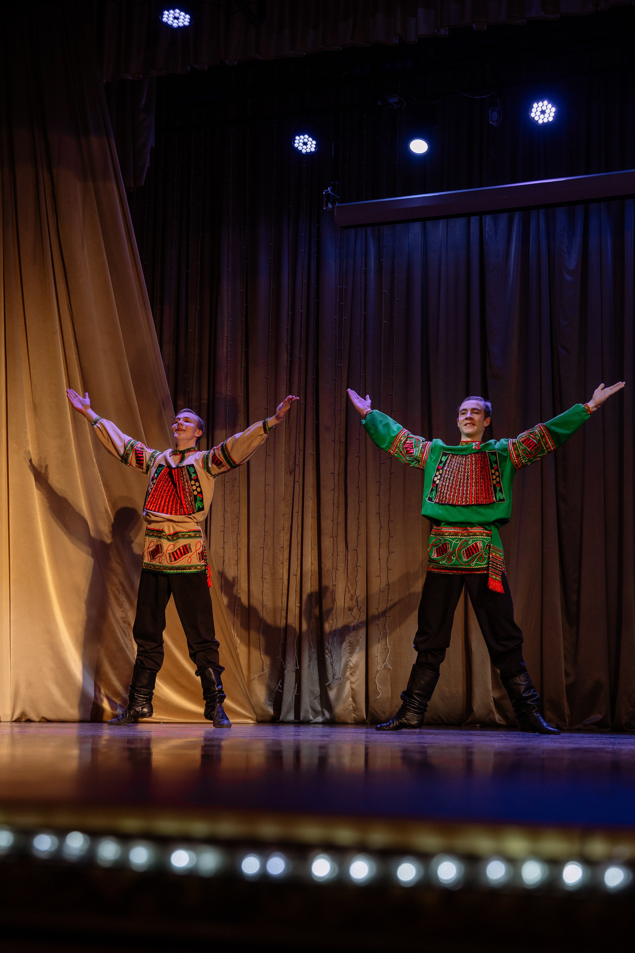 Сибирские узоры ДК Ефремова. Фотограф Юлия Мальцева