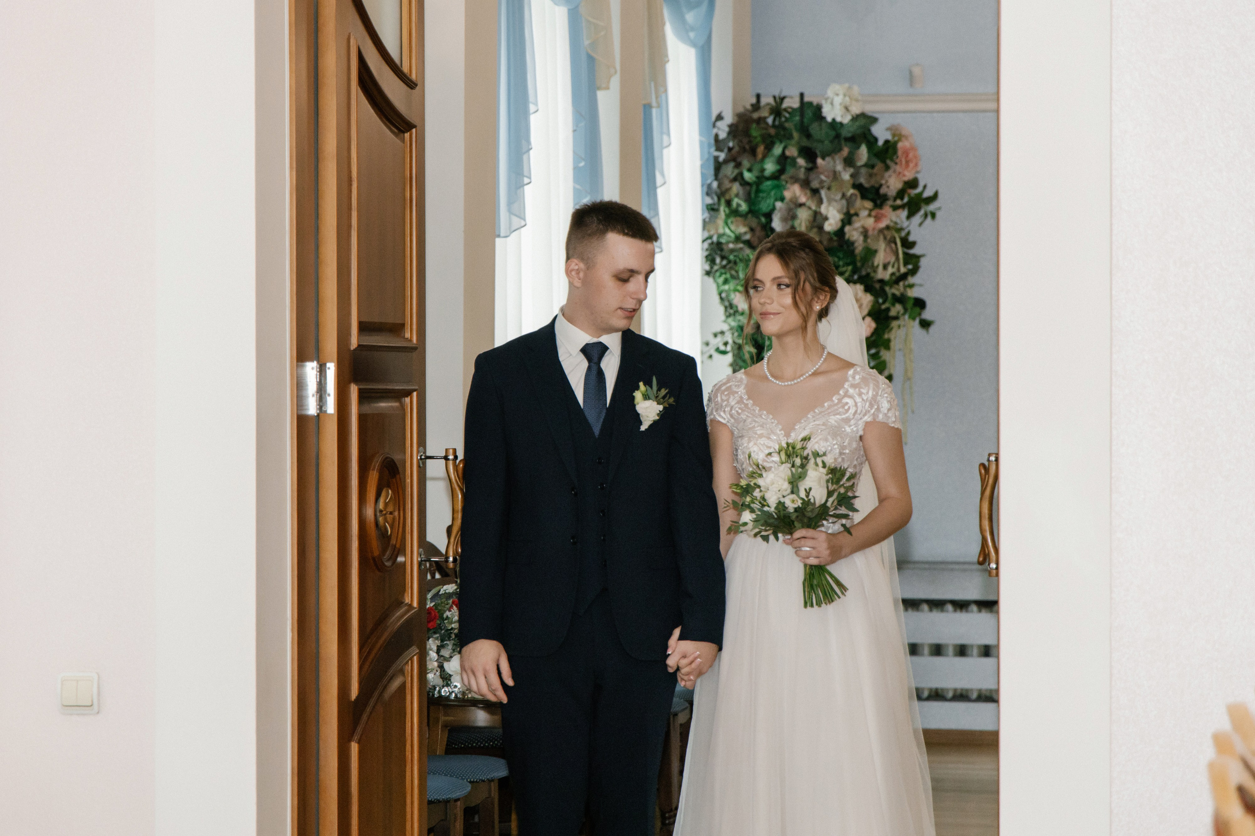 Ксения и Антон (полный день). Фотограф в Барнауле Юлия Садвокасова