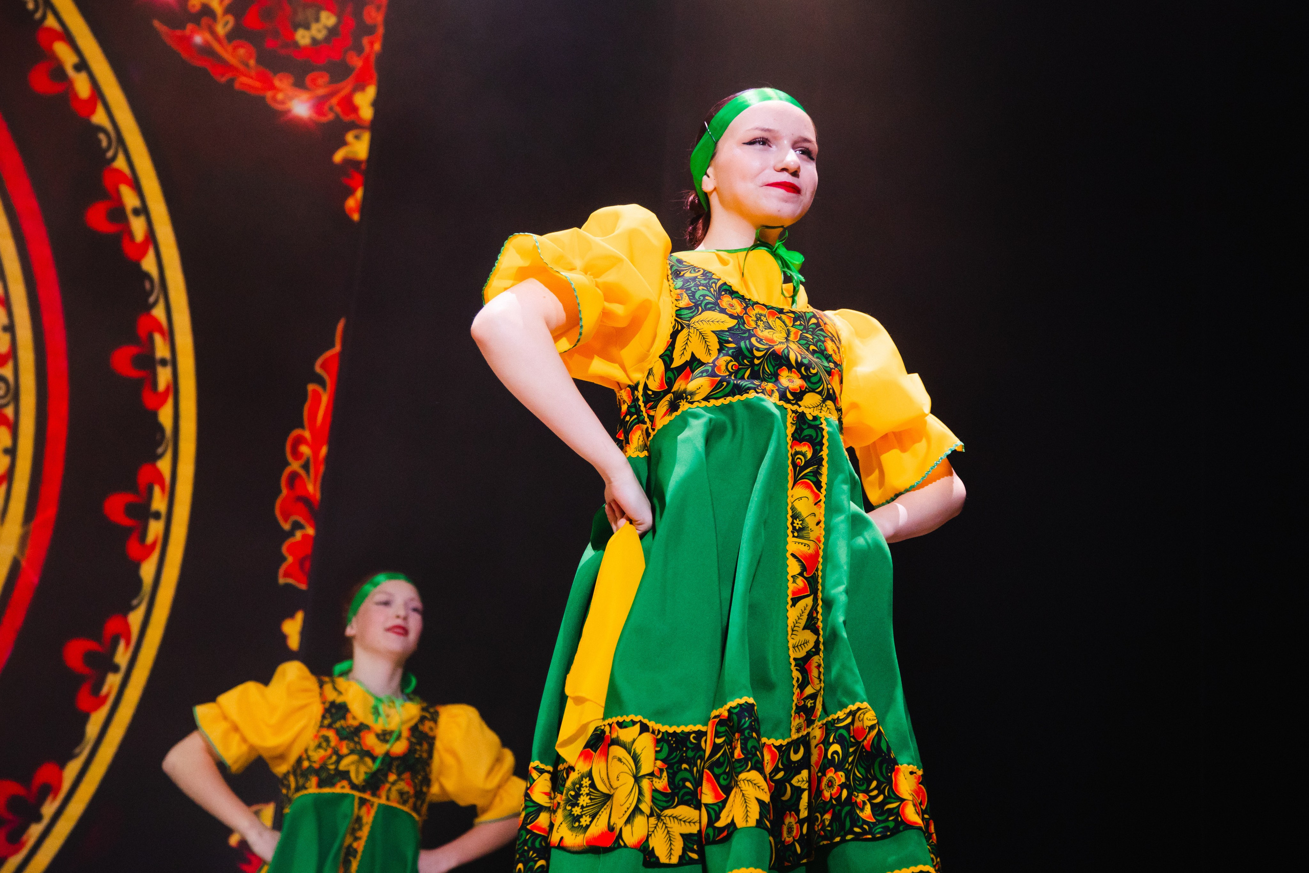 Отчетный концерт центра национальных культур 2025. Роман Урумбаев фотограф Нижневартовск