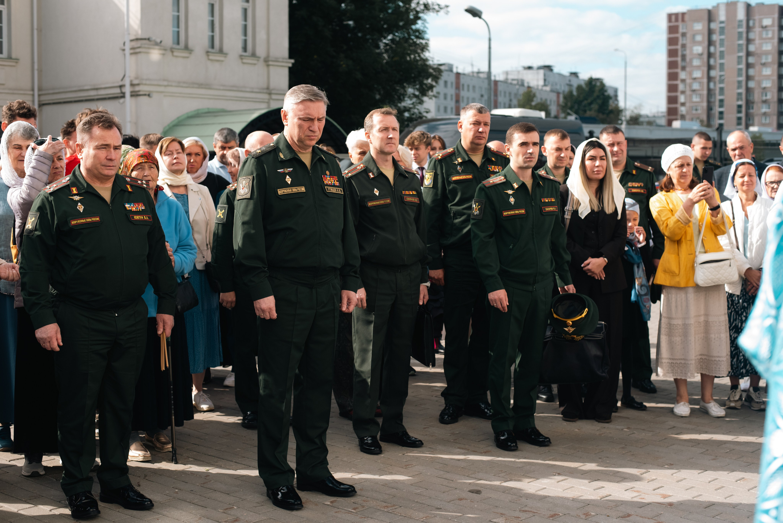 Храм Андрея Боголюбского, служба с участием войск РХБ защиты. Фотограф, визажист. Москва