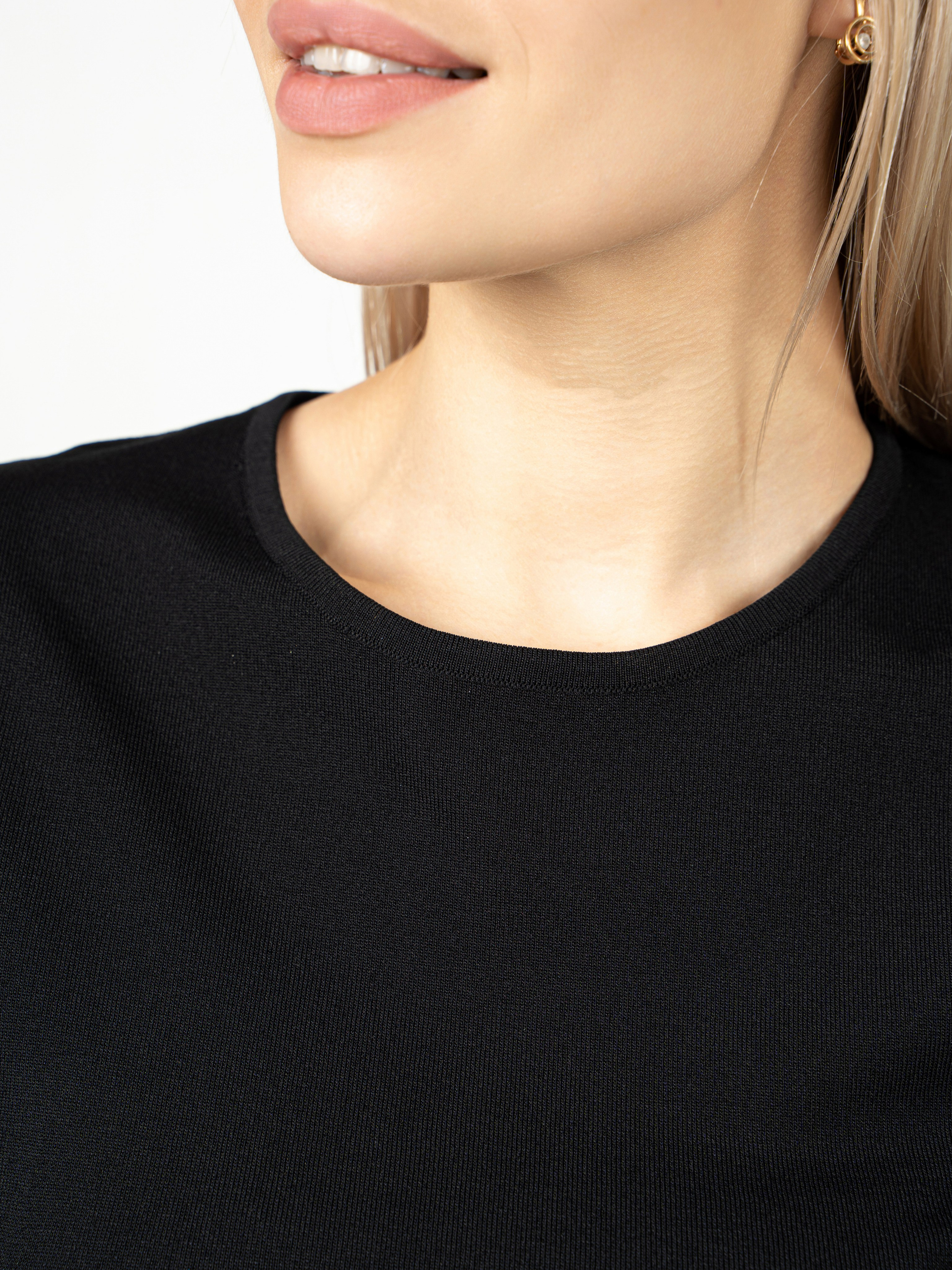 Футболки. Фотограф Мария Зайчик