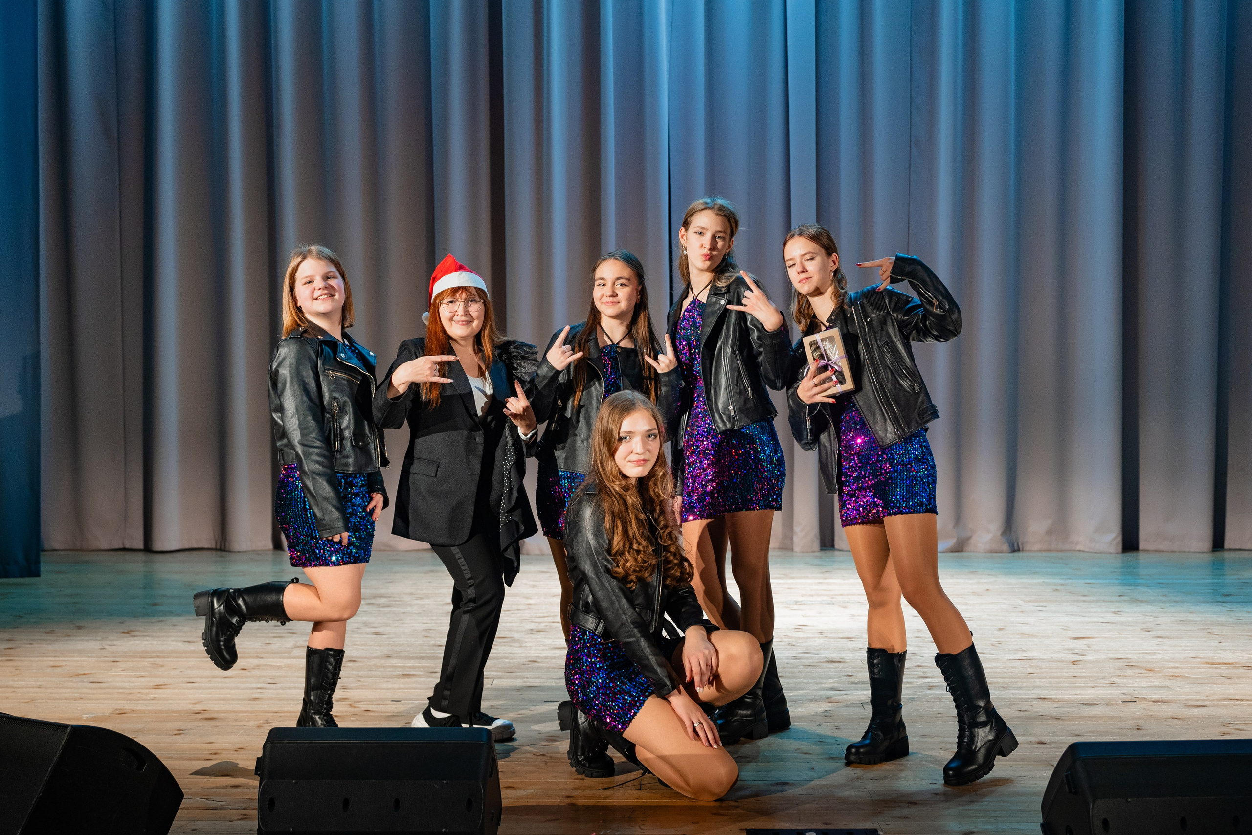 Концерт ДК Буривестник. Фотограф Никита Комаров