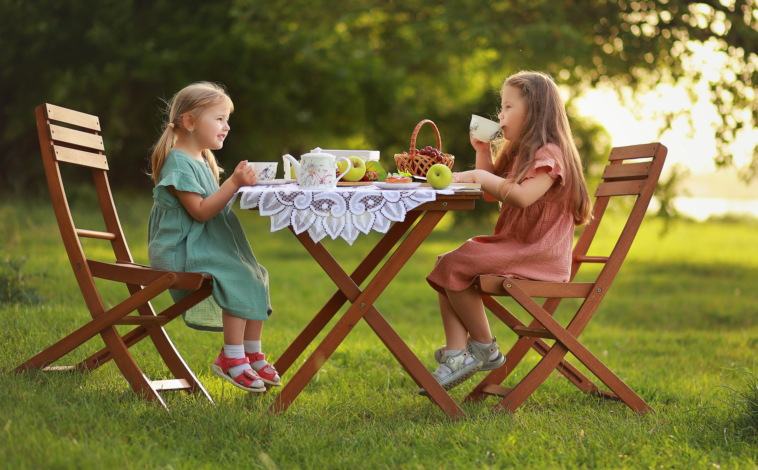 Чаепитие в парке. Детский семейный фотограф Краснодар