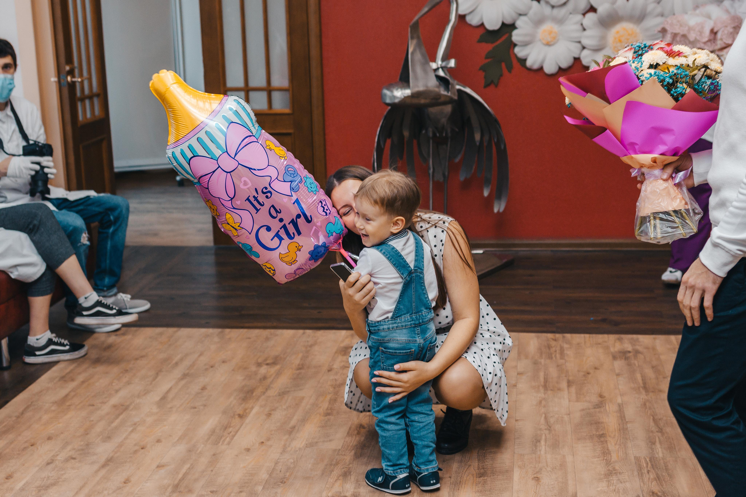 Фотосессия выписки из роддома. Семейный lifestyle фотограф в Санкт-Петербурге Людмила Пахомова