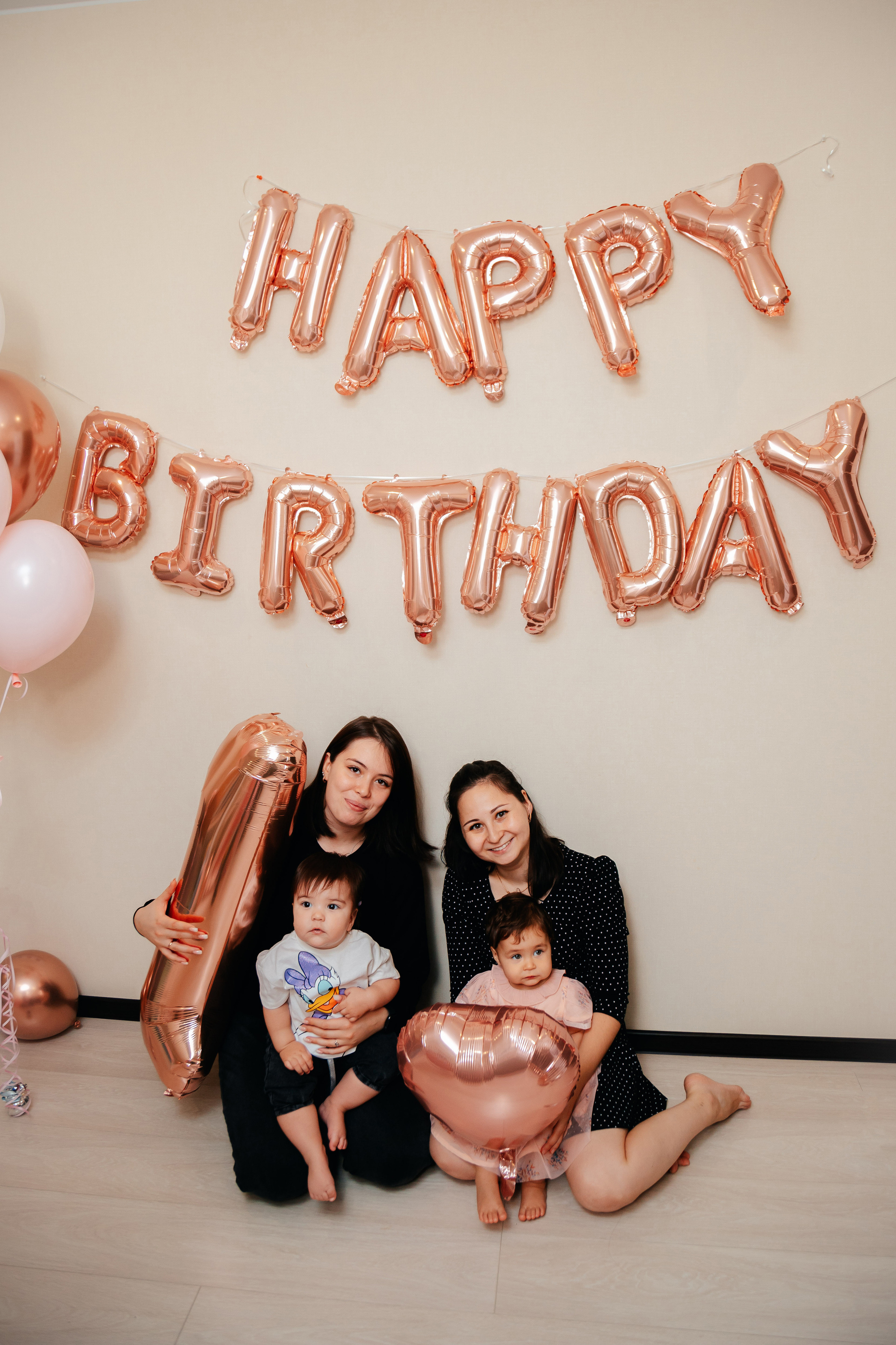 День Рождения Карины. Домашний фоторепортаж. Семейный lifestyle фотограф в Санкт-Петербурге Людмила Пахомова