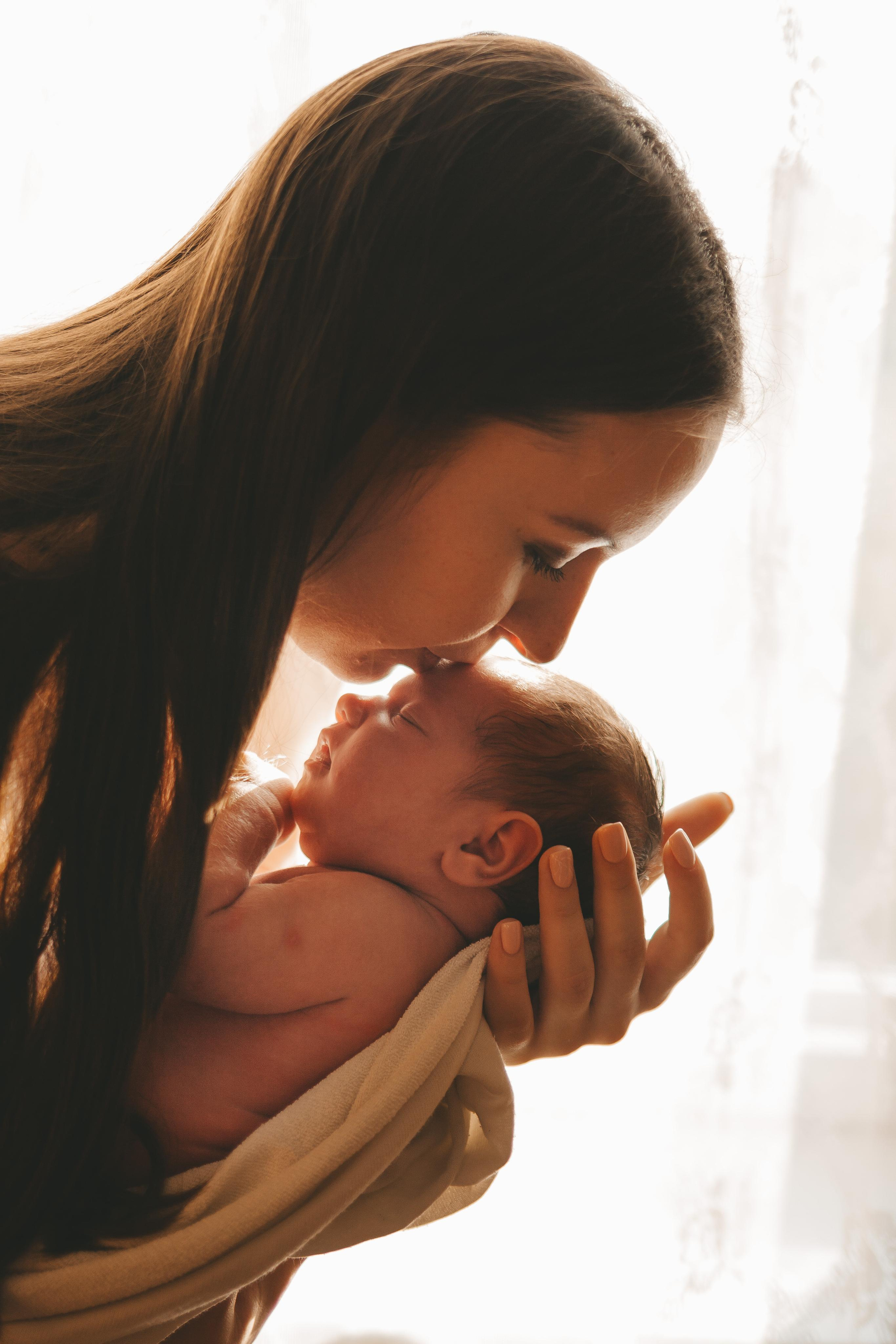 Фотосессия выписки из роддома. Семейный lifestyle фотограф в Санкт-Петербурге Людмила Пахомова