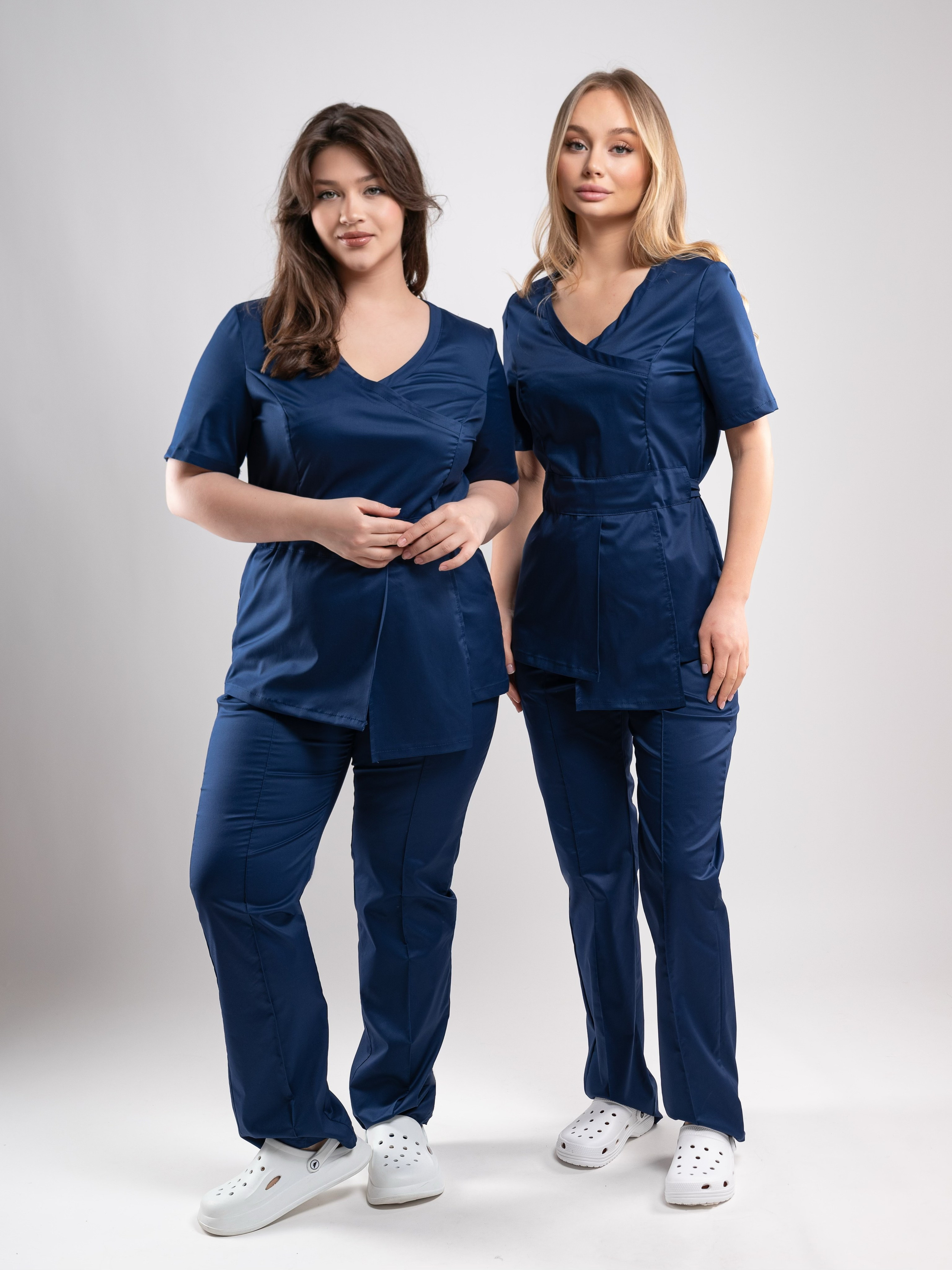 Медицинские костюмы. Предметный фотограф, фото для маркетплейсов Пятигорск, КМВ