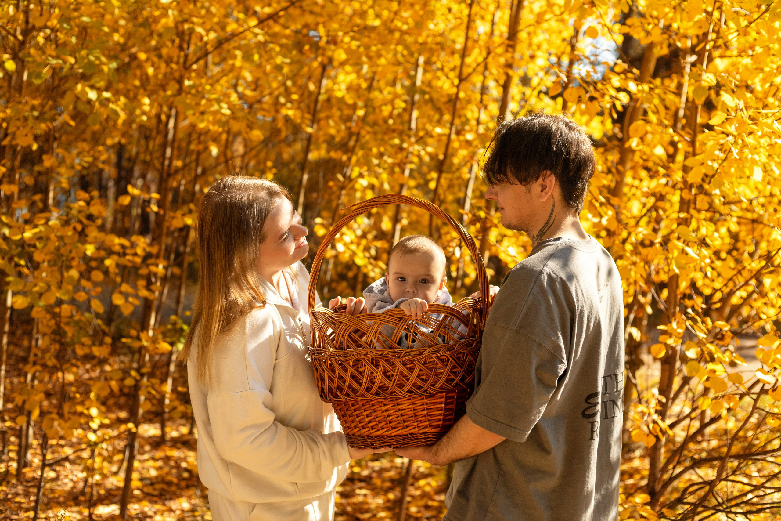 Семейная осенняя фотосессия. Фотограф Ангарск Александра Зарубина