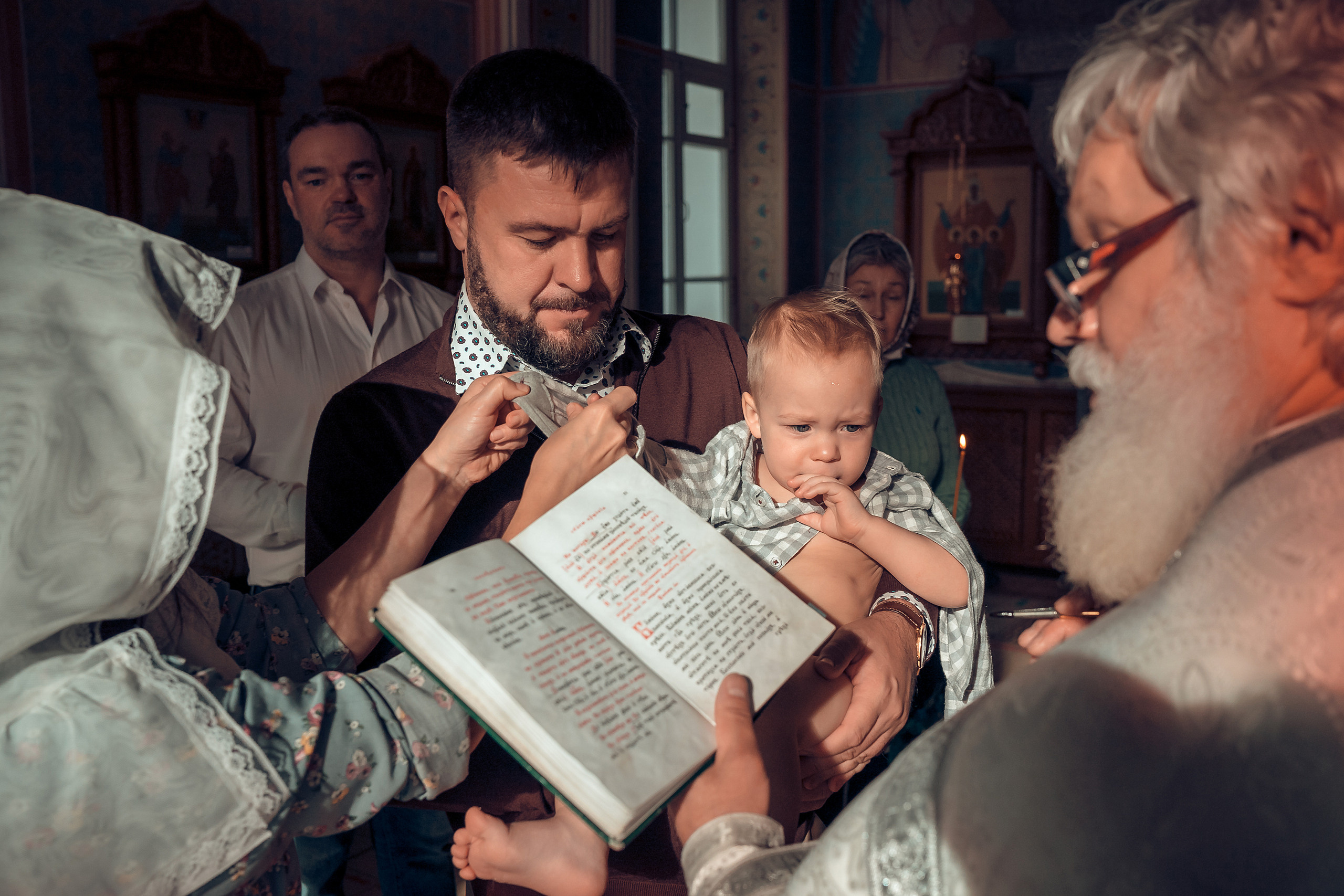 Крещение Алексия Храм Иоанна Предтечи. Фотограф на Крещение и Венчание в Красноярске Рамазанова Юлия