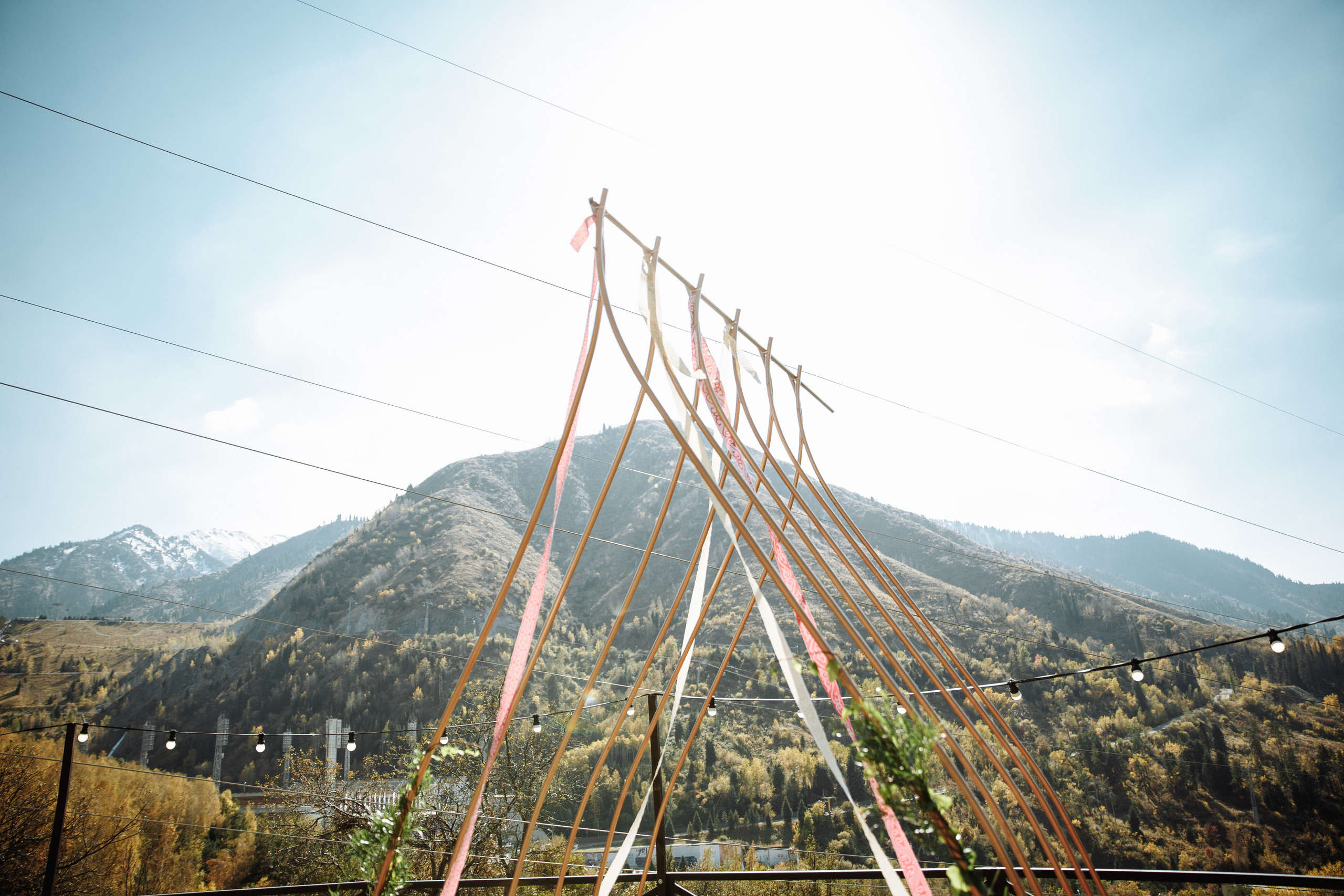 Айгерим и Бенджамин. Алматы. Qazaq Auyl. Свадебный фотограф в Алматы Николай Киреев