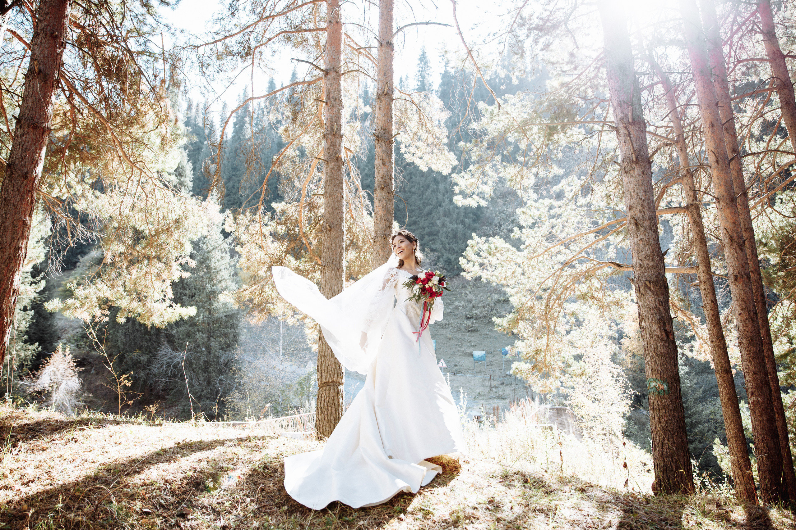 Айгерим и Бенджамин. Алматы. Qazaq Auyl. Свадебный фотограф в Алматы Николай Киреев
