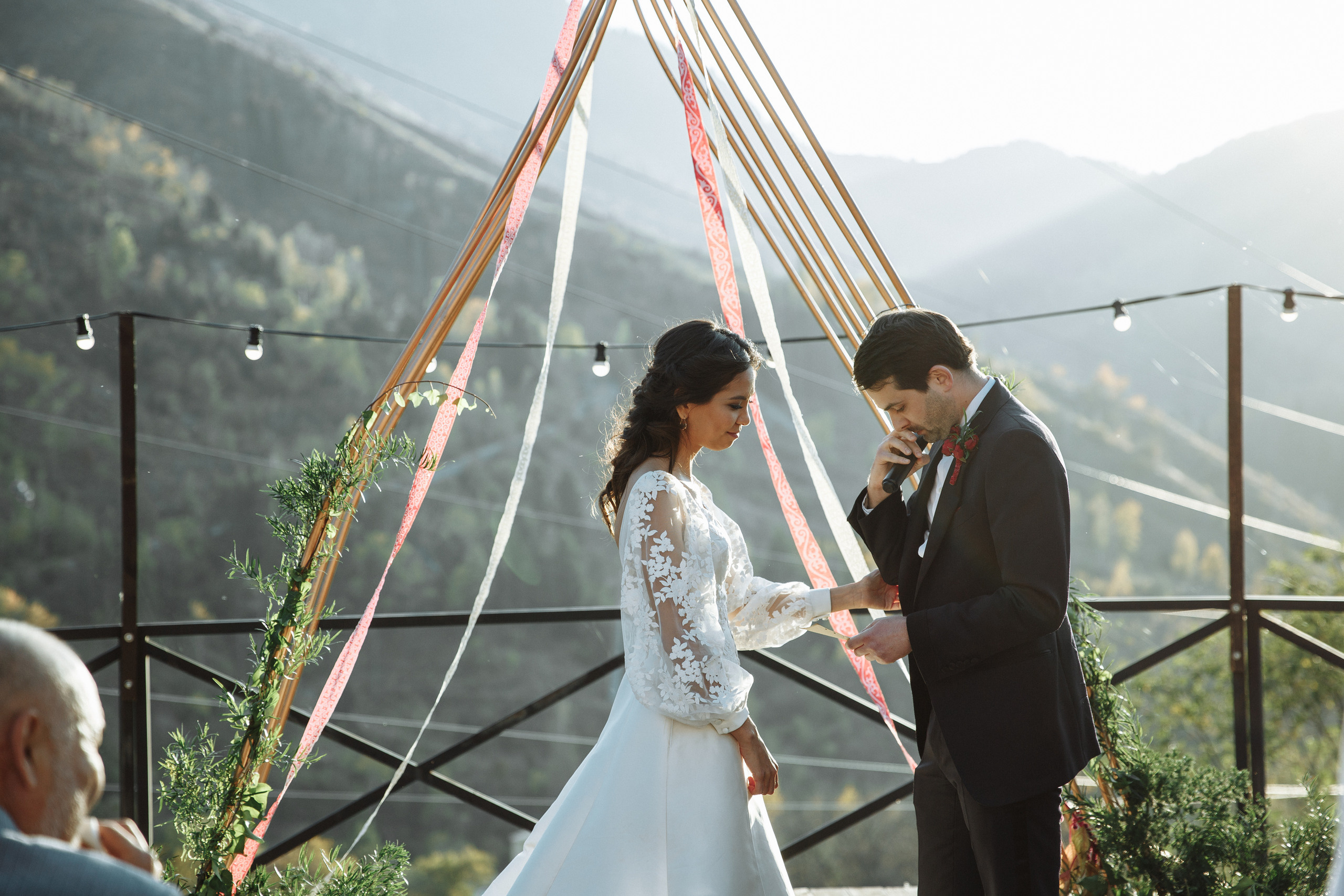 Айгерим и Бенджамин. Алматы. Qazaq Auyl. Свадебный фотограф в Алматы Николай Киреев