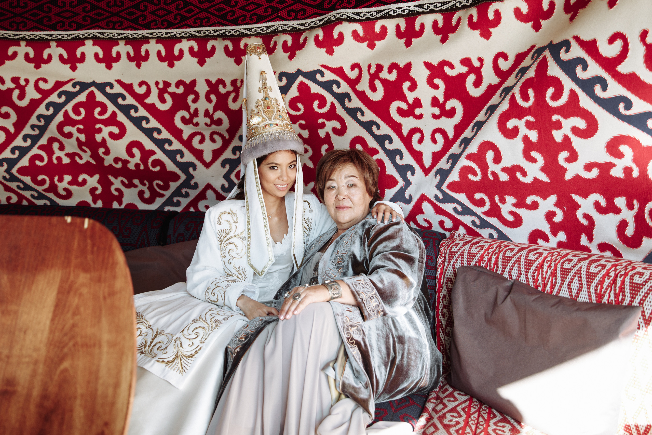 Айгерим и Бенджамин. Алматы. Qazaq Auyl. Свадебный фотограф в Алматы Николай Киреев