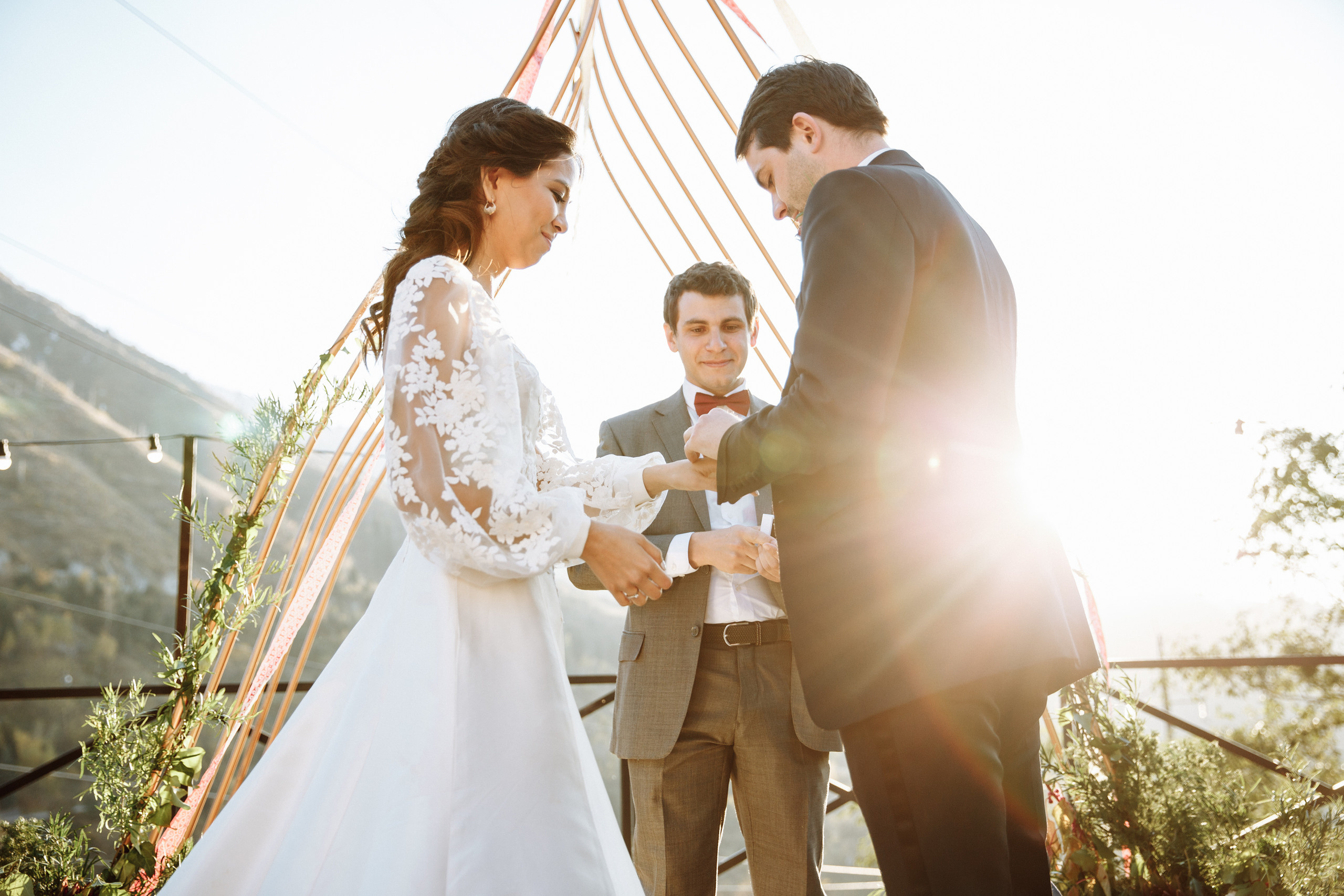 Айгерим и Бенджамин. Алматы. Qazaq Auyl. Свадебный фотограф в Алматы Николай Киреев