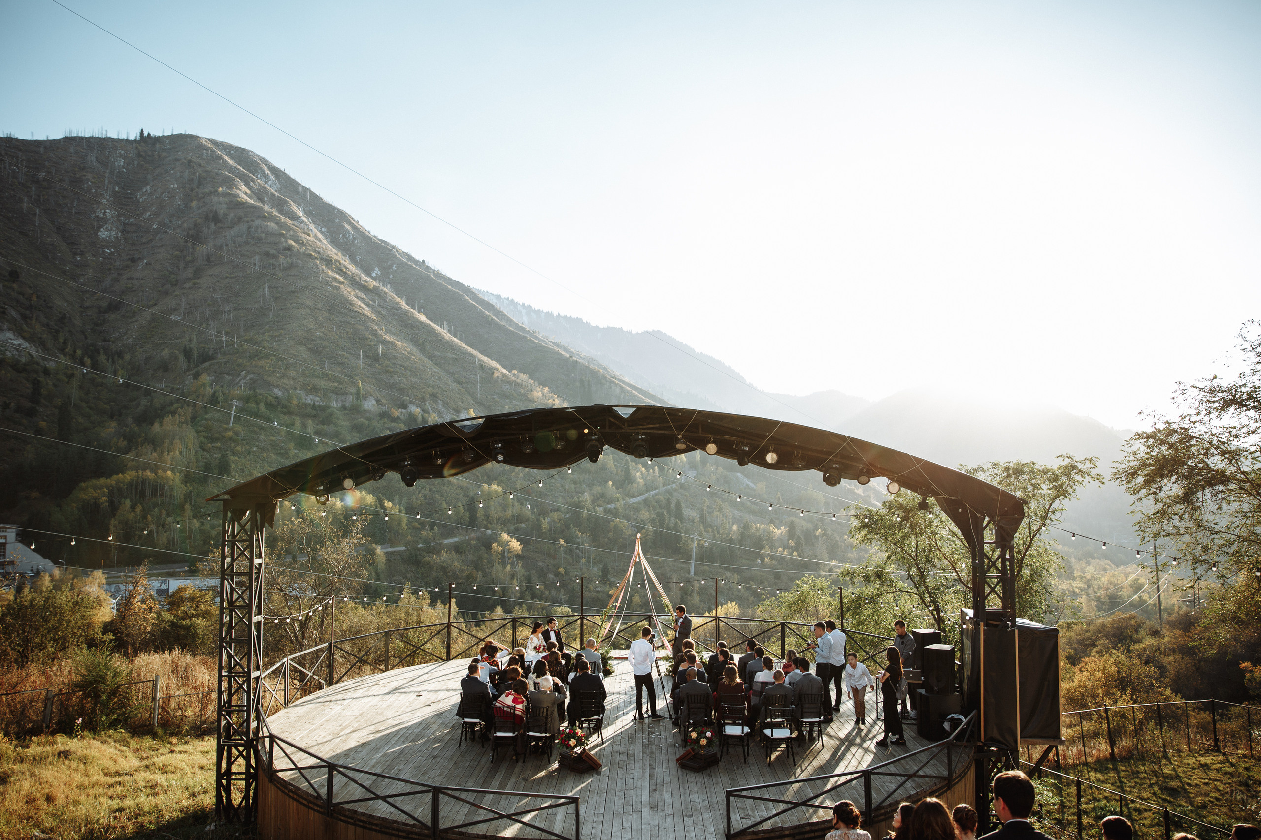 Айгерим и Бенджамин. Алматы. Qazaq Auyl. Свадебный фотограф в Алматы Николай Киреев