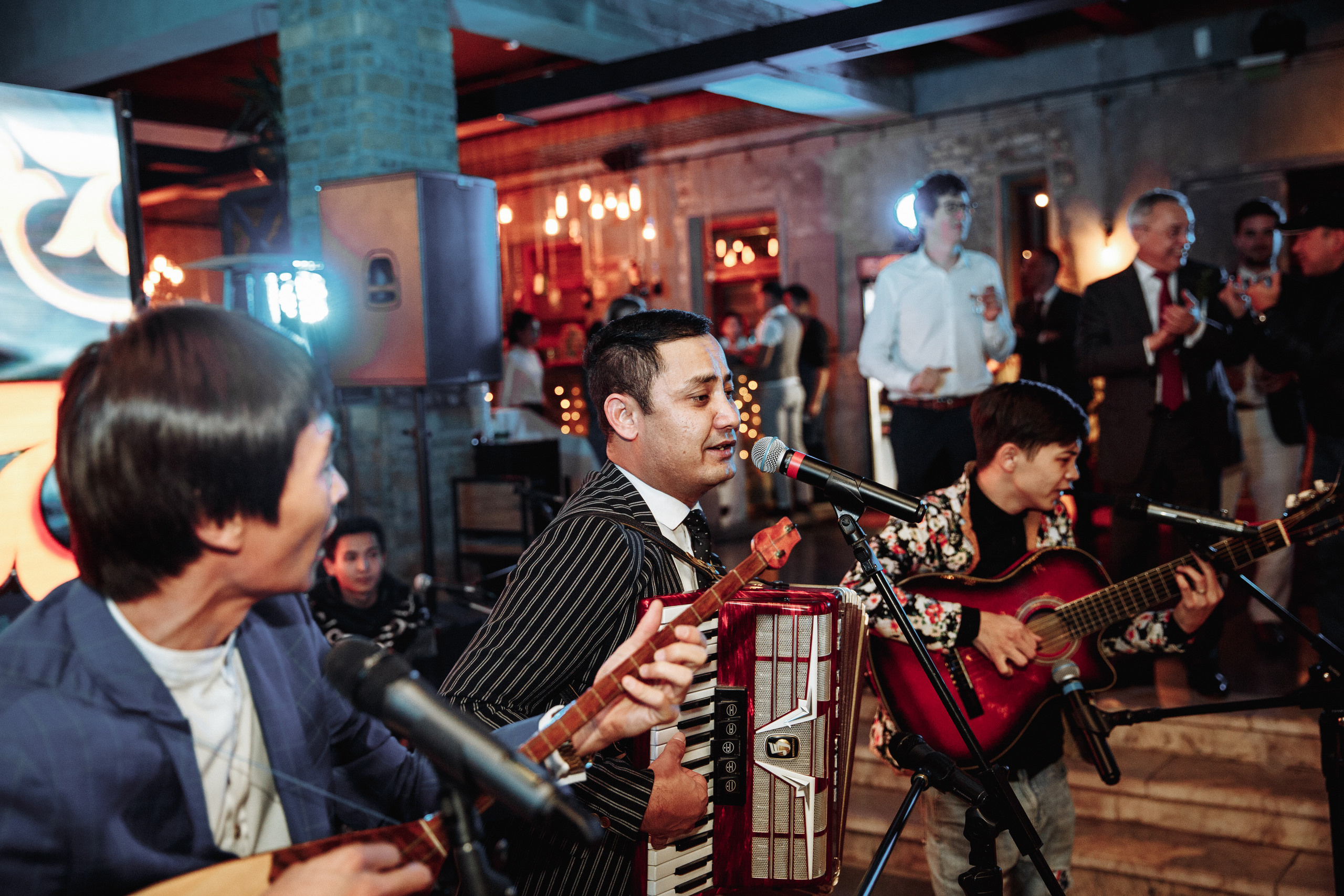 Айгерим и Бенджамин. Алматы. Qazaq Auyl. Свадебный фотограф в Алматы Николай Киреев