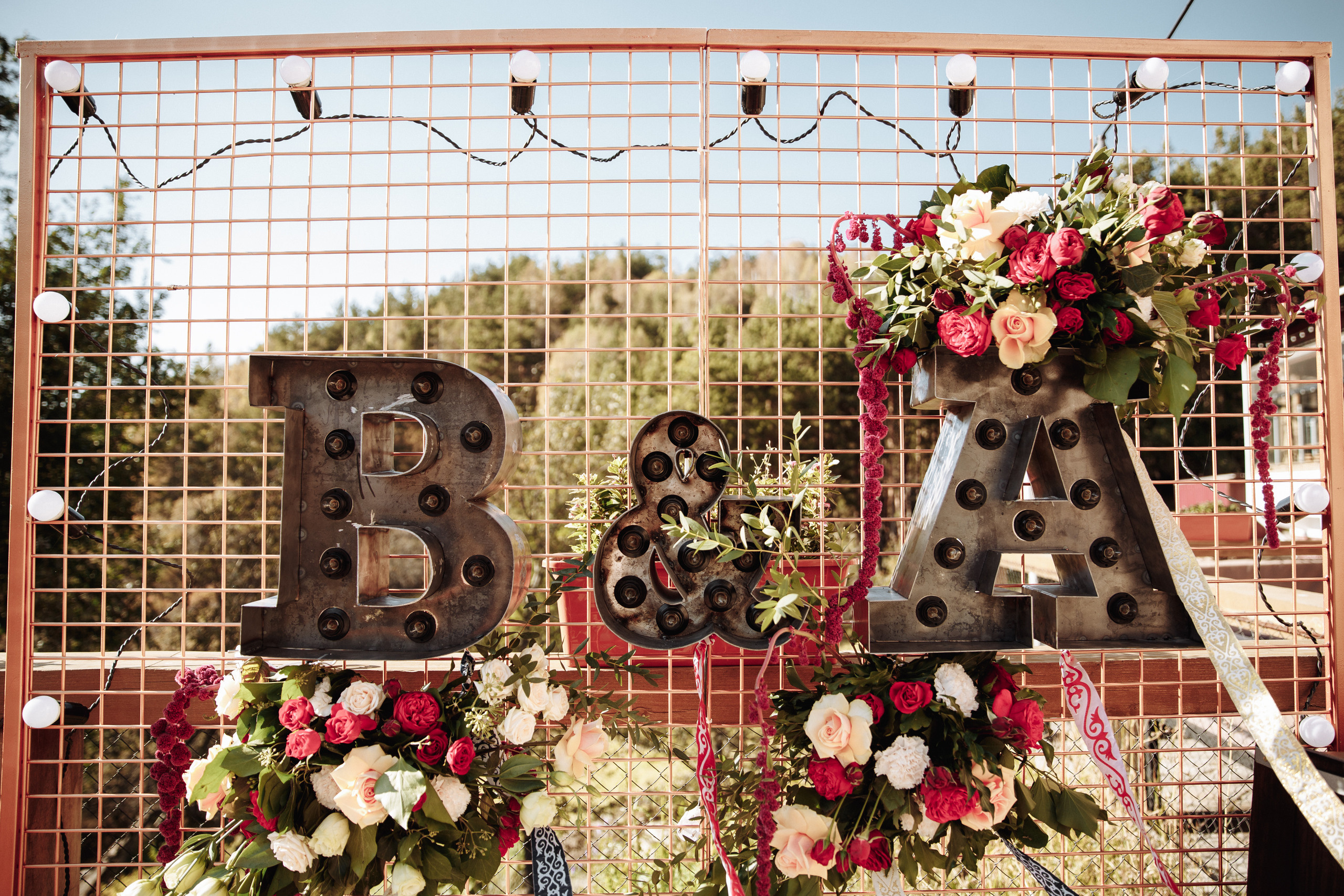 Айгерим и Бенджамин. Алматы. Qazaq Auyl. Свадебный фотограф в Алматы Николай Киреев