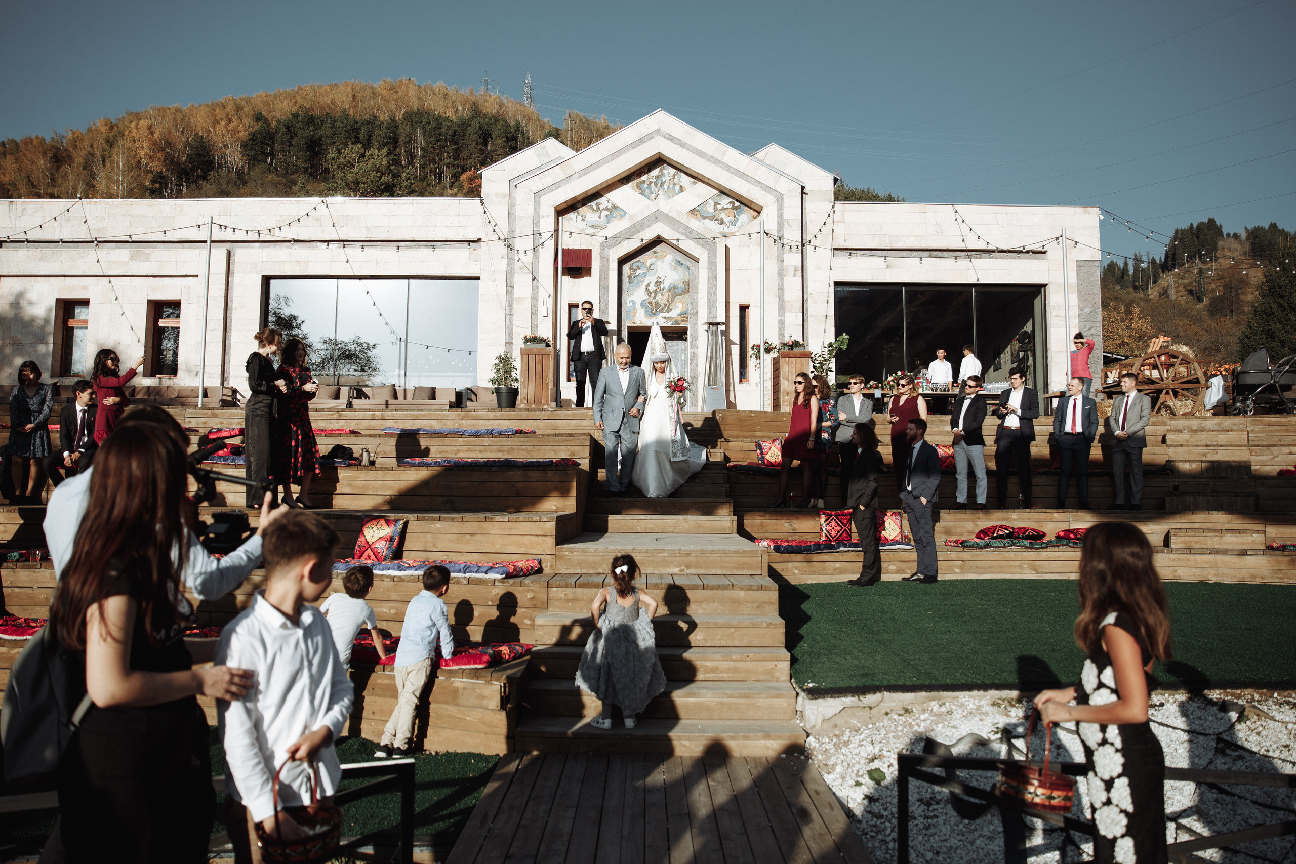 Айгерим и Бенджамин. Алматы. Qazaq Auyl. Свадебный фотограф в Алматы Николай Киреев