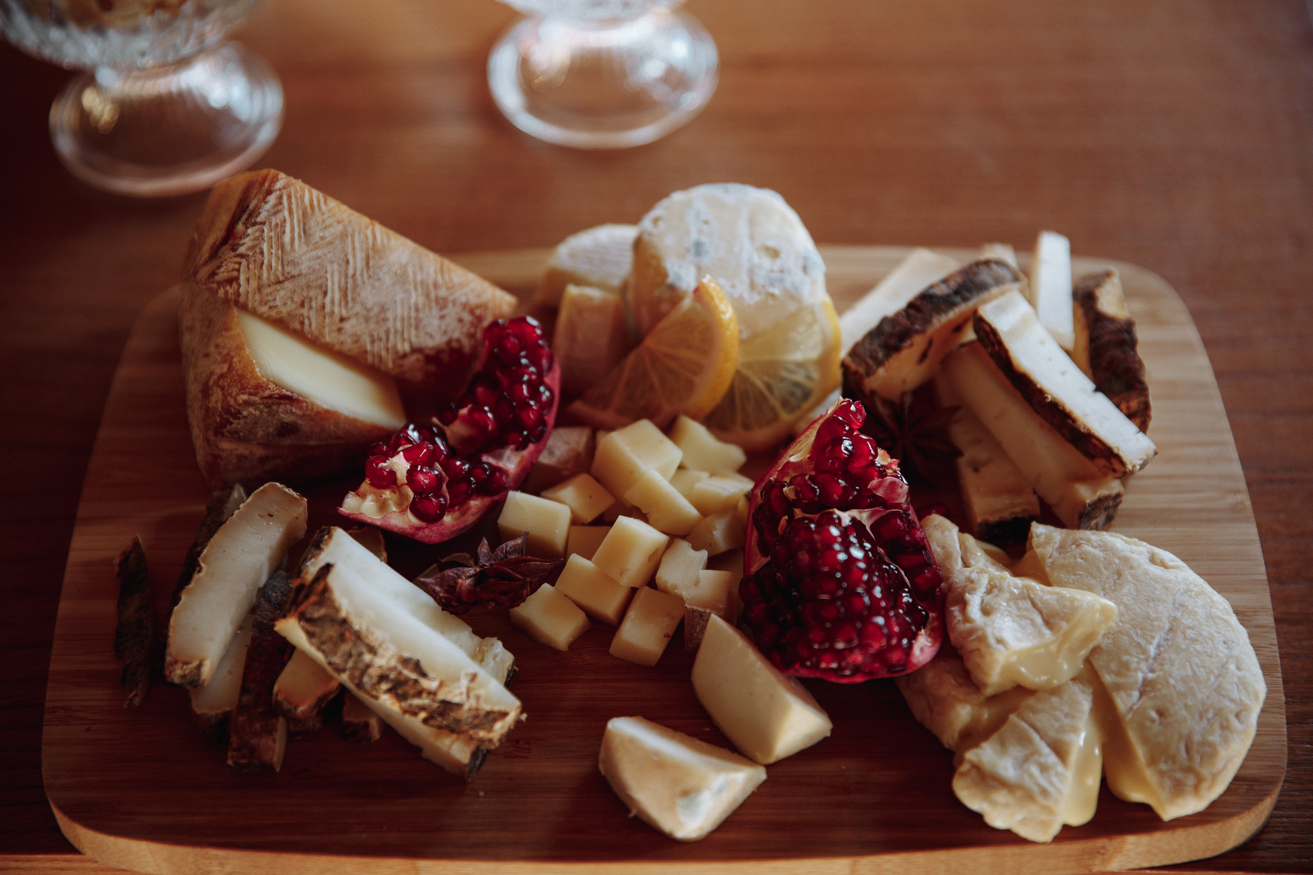 Айгерим и Бенджамин. Алматы. Qazaq Auyl. Свадебный фотограф в Алматы Николай Киреев