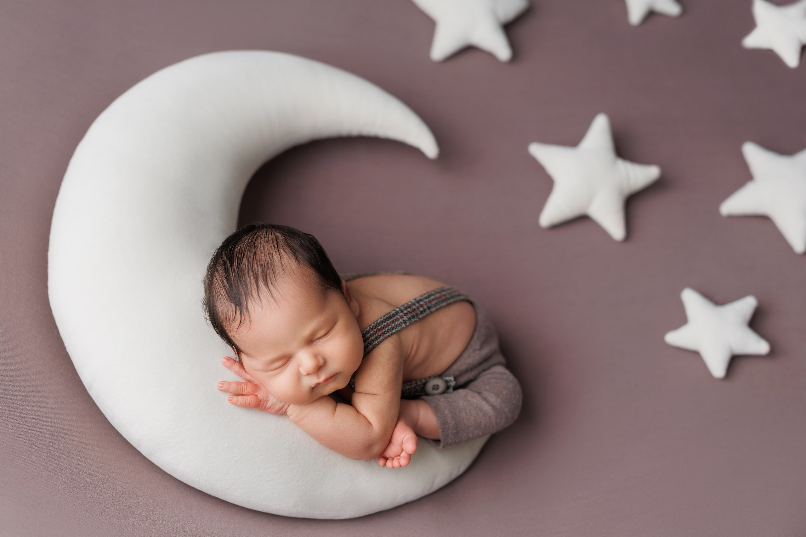 Newborn. Фотограф Newborn и Крещения в Москве и области