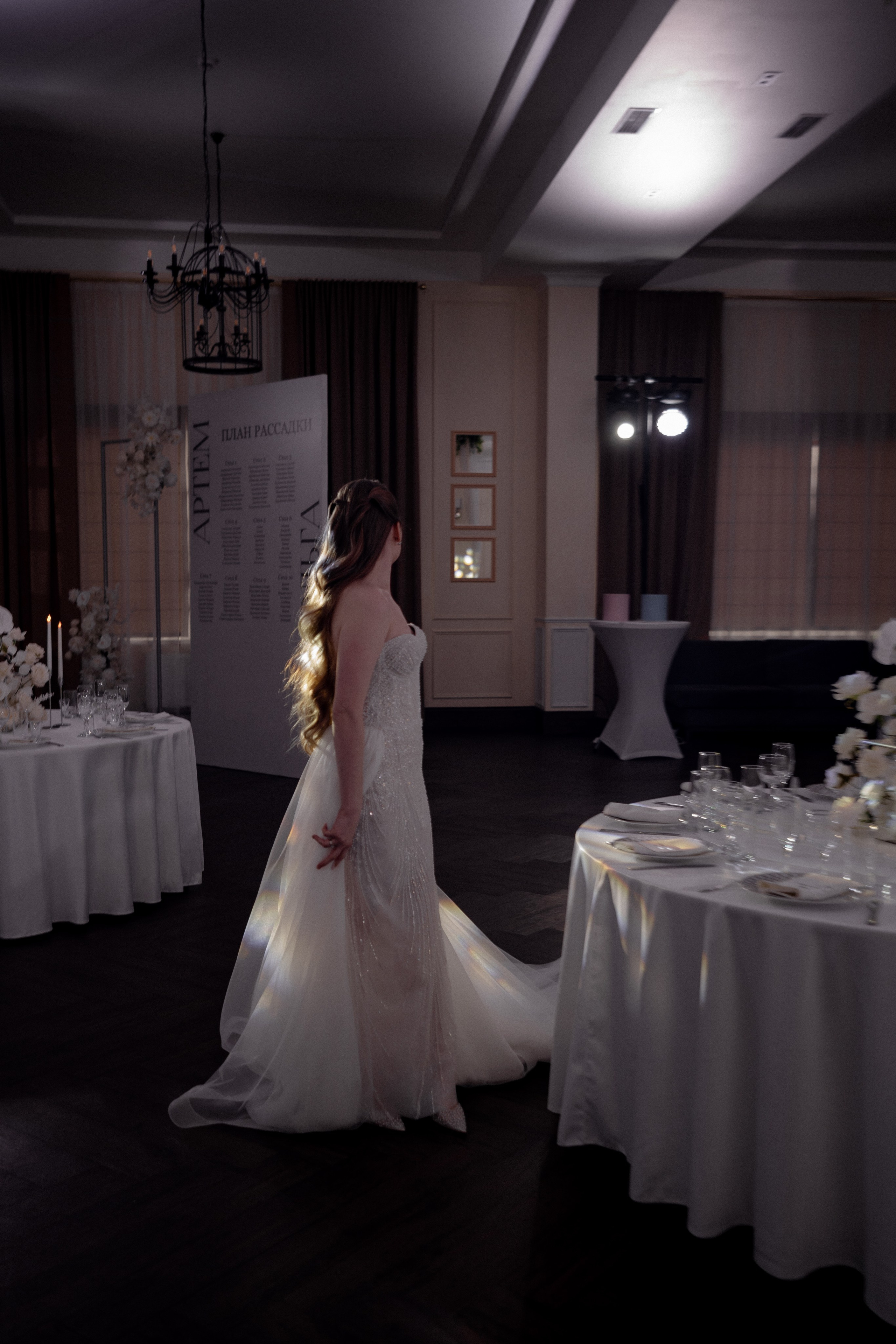 СВАДЕБНАЯ СЬЕМКА СБОРОВ В ОТЕЛЕ И ВЫЕЗД НА ЦЕРЕМОНИЮ (СНЯТО В СИБИРЕ В НИЖНЕВАРТОВСКЕ). Профессиональный фотограф, Санкт-Петербург — Виктория Богомолова